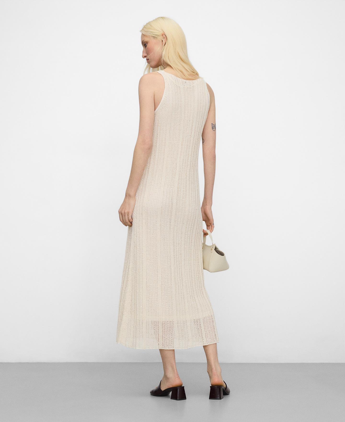 Vestido Comprido em Malha Perfurada Creme-3