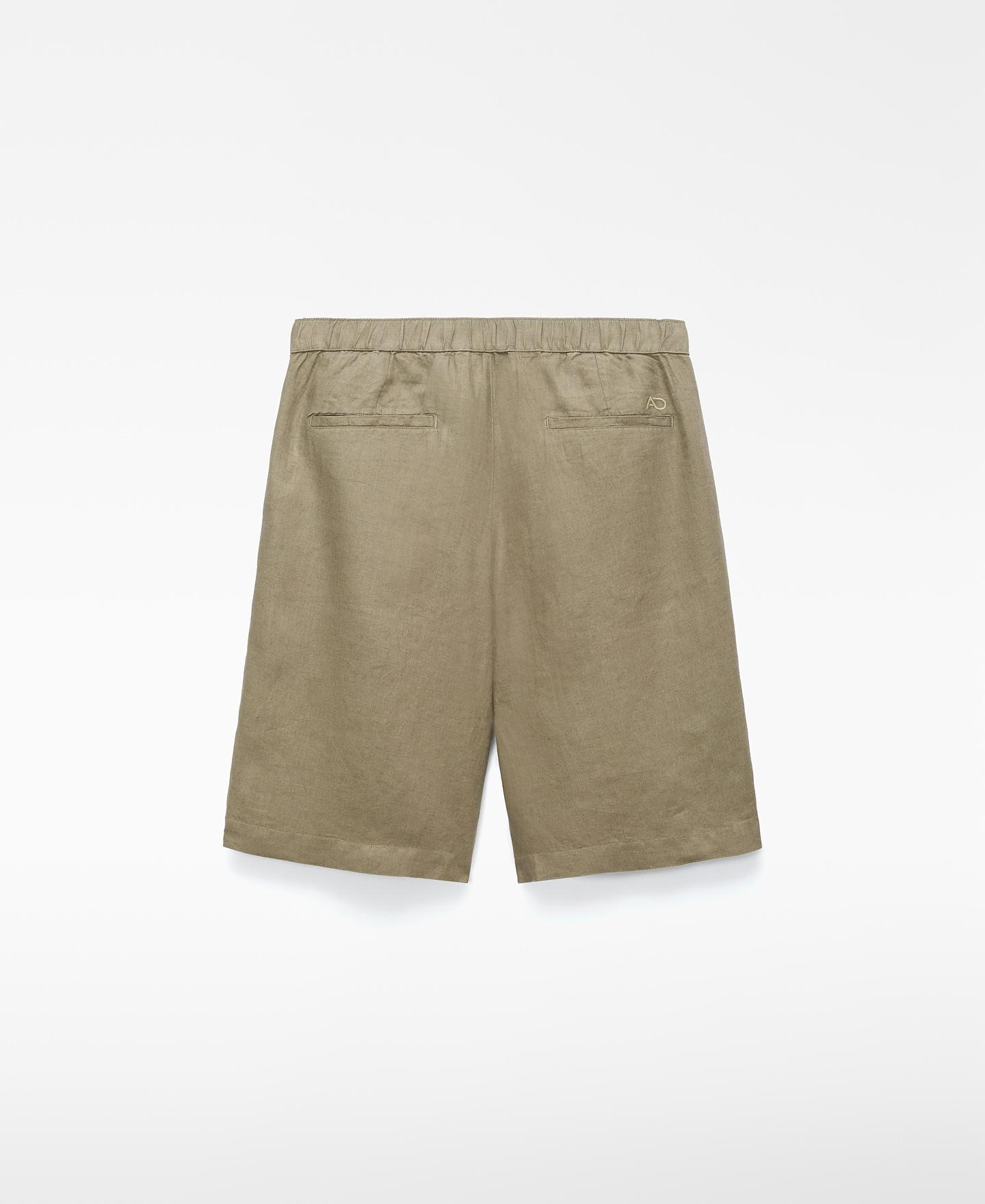 Bermudas de Pregas em Linho Europeu Caqui-6