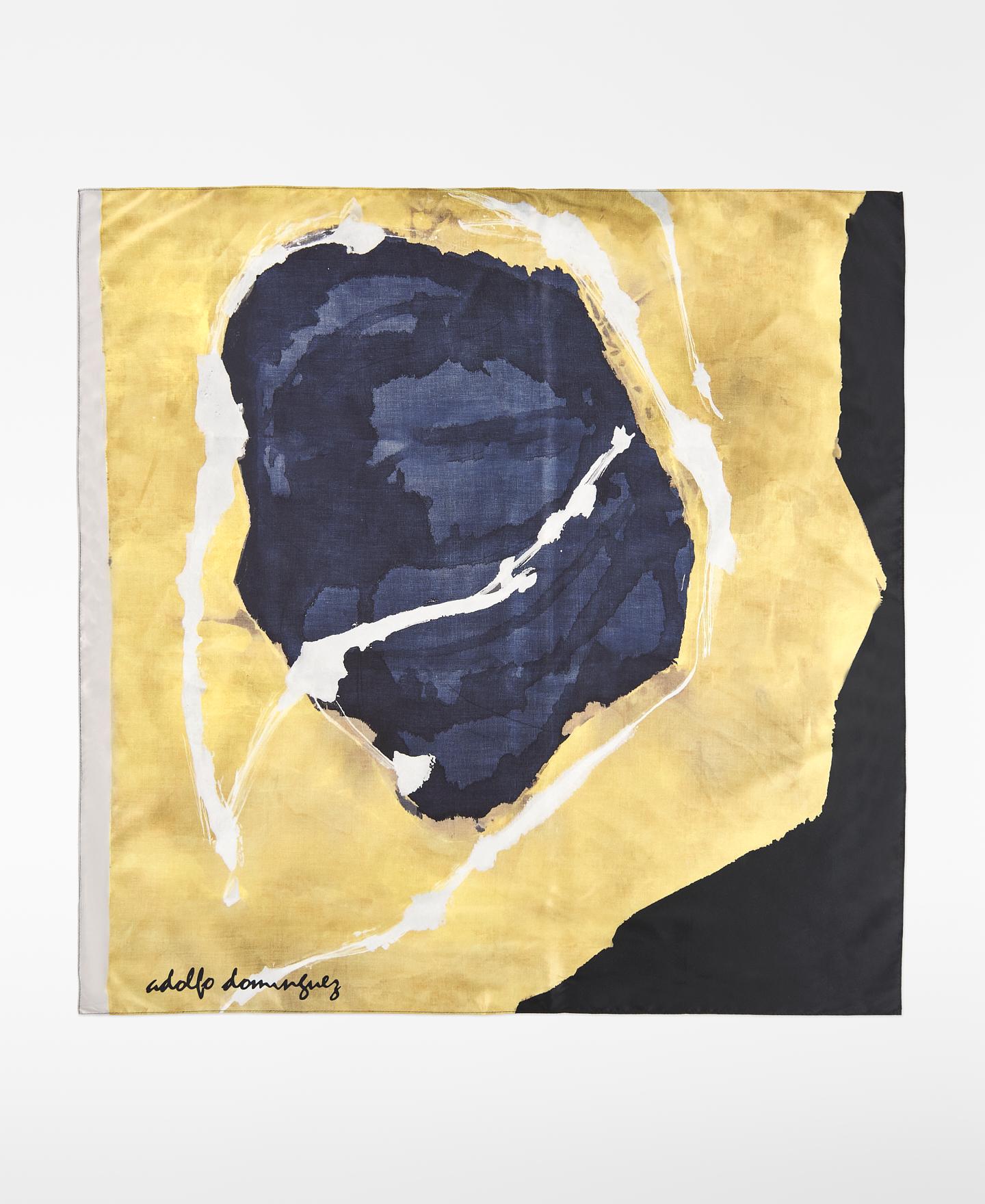 Imagem 0 de Écharpe Quadrada Estampada