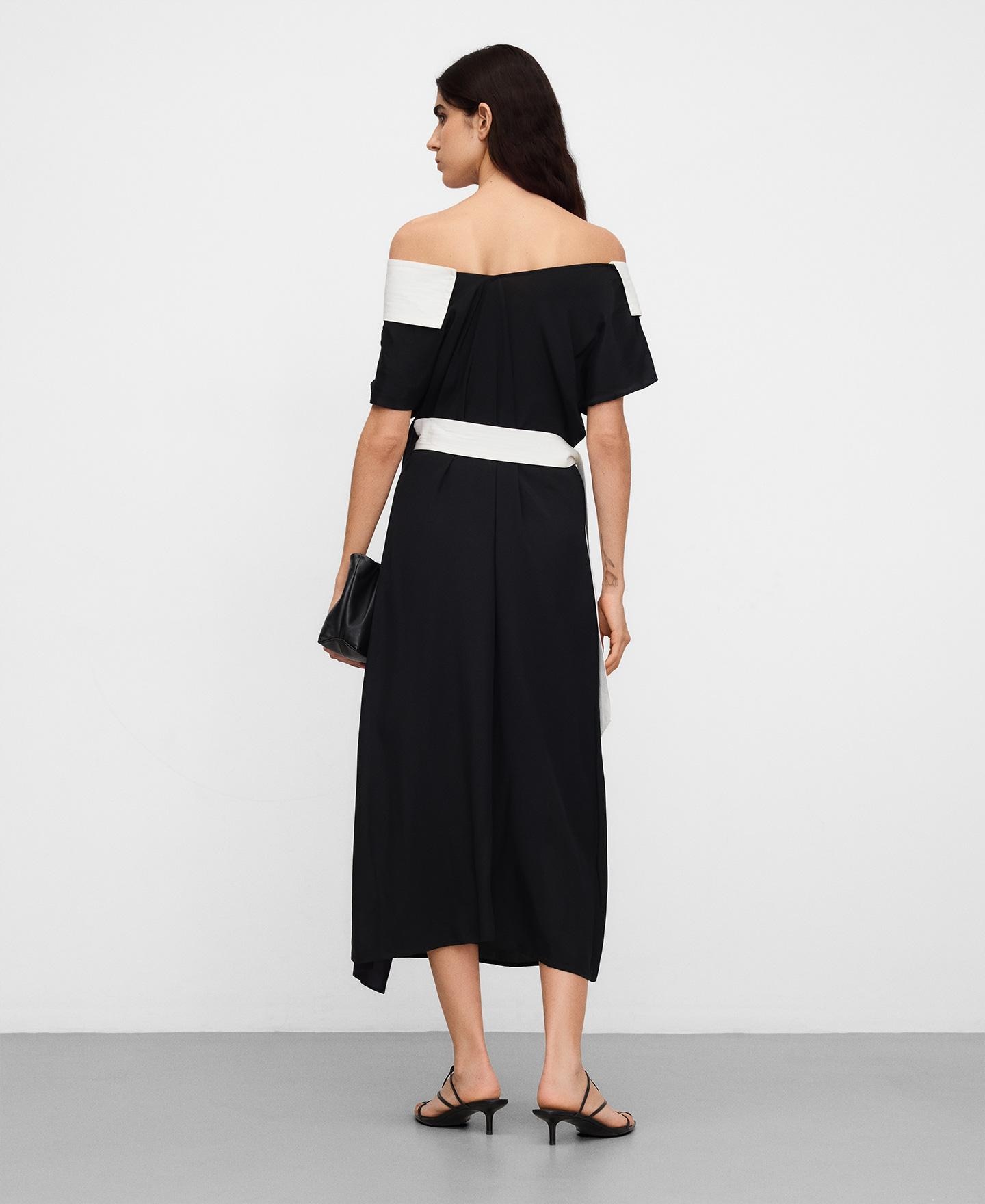Vestido Midi Assimétrico Combinado Tricolor Preto / Azul / Branco-3