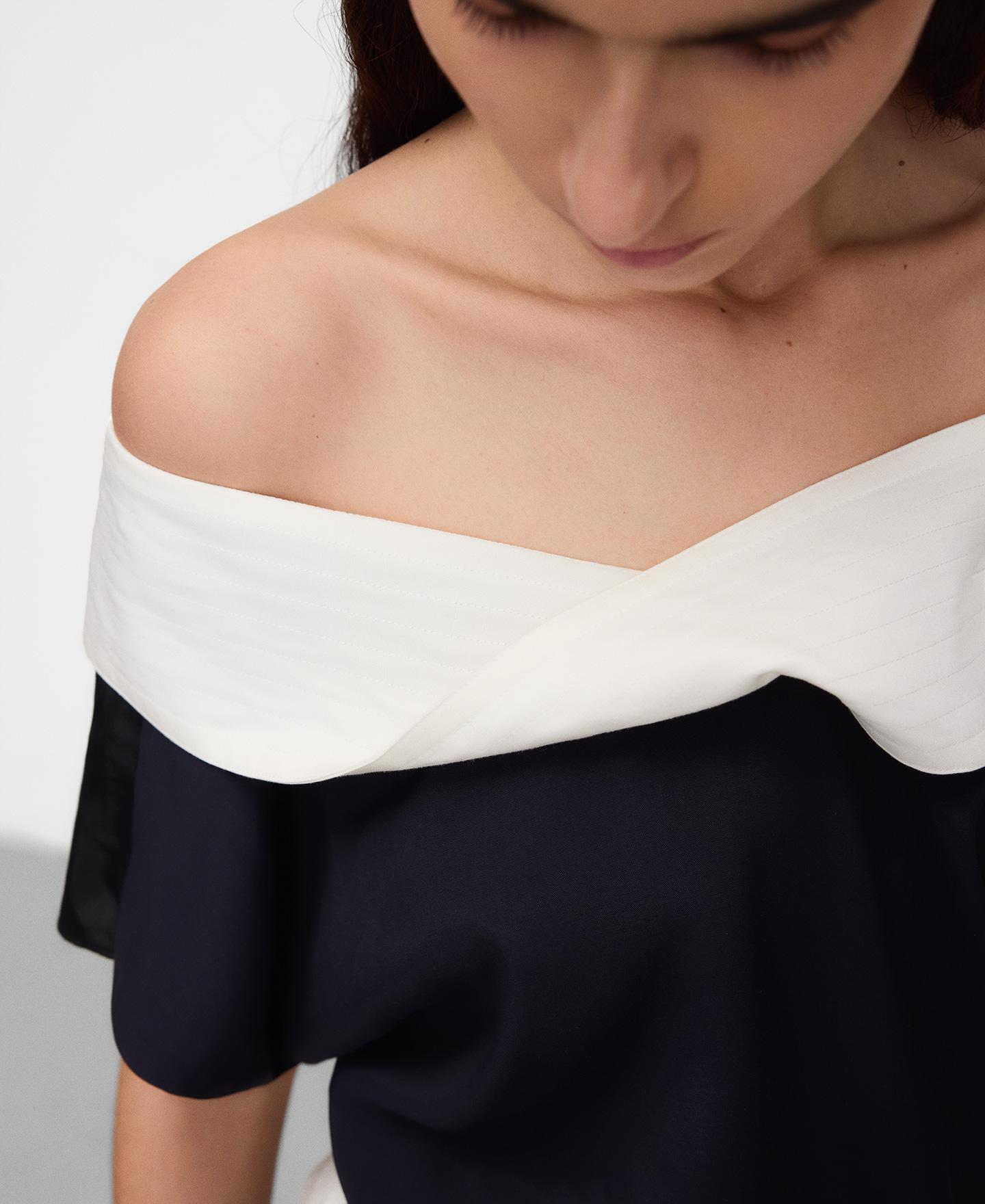 Vestido Midi Assimétrico Combinado Tricolor Preto / Azul / Branco-4