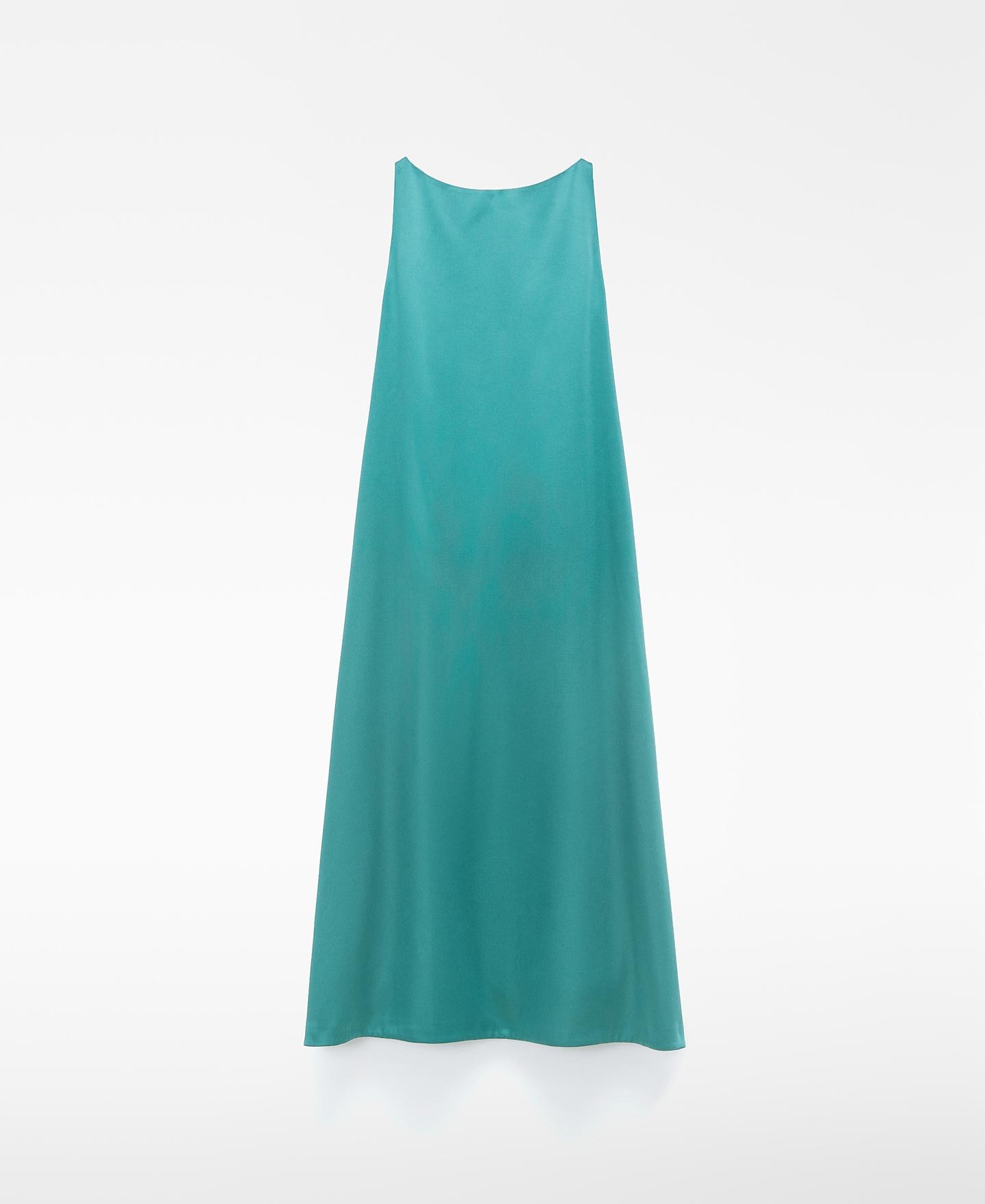 Vestido Midi Evasé com Capa nas Costas Esmeralda-6
