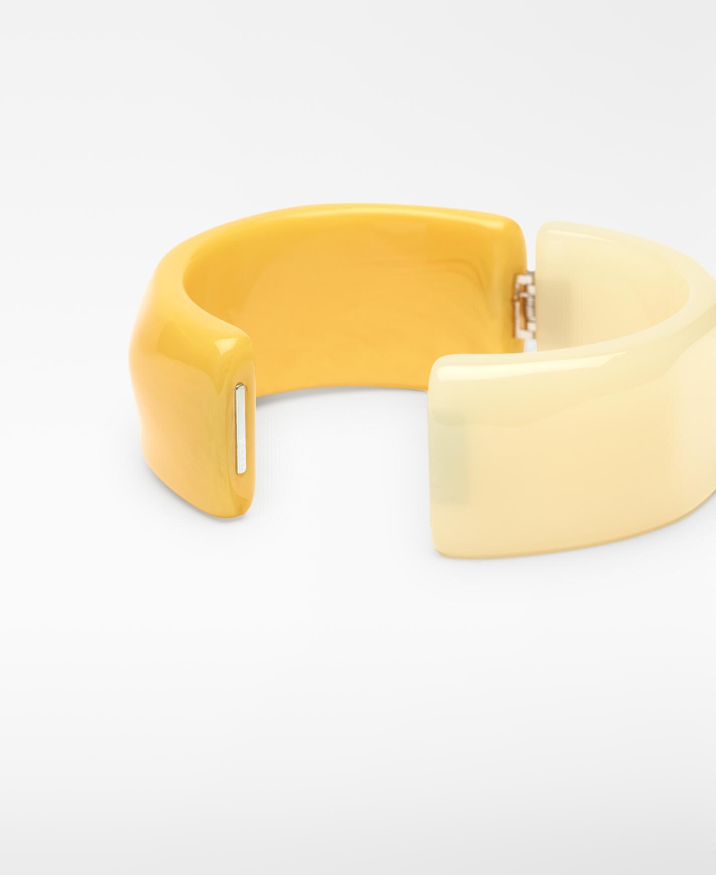 Pulseira Rígida em Resina Bicolor Amarelo-3