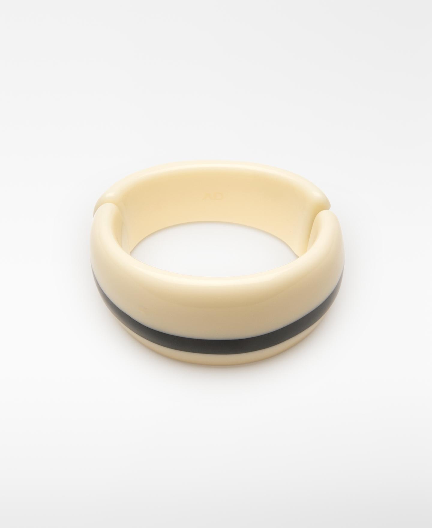 Imagem 0 de Pulseira Rígida em Resina Bicolor