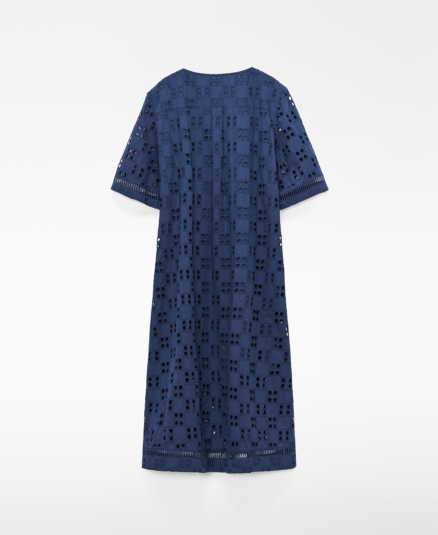 Vestido Comprido Tipo Kaftan com Bordado Inglês Azul-índigo-6