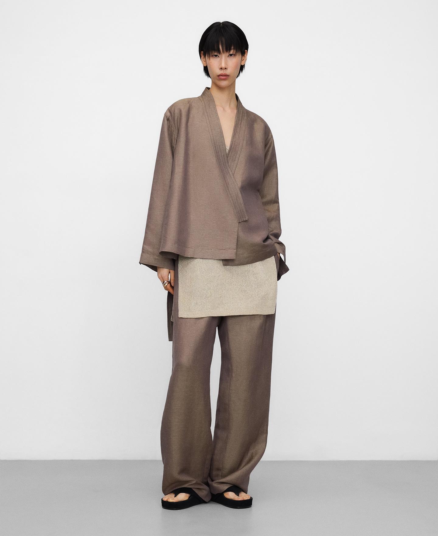 Casaco Tipo Kimono Curto Taupe-2