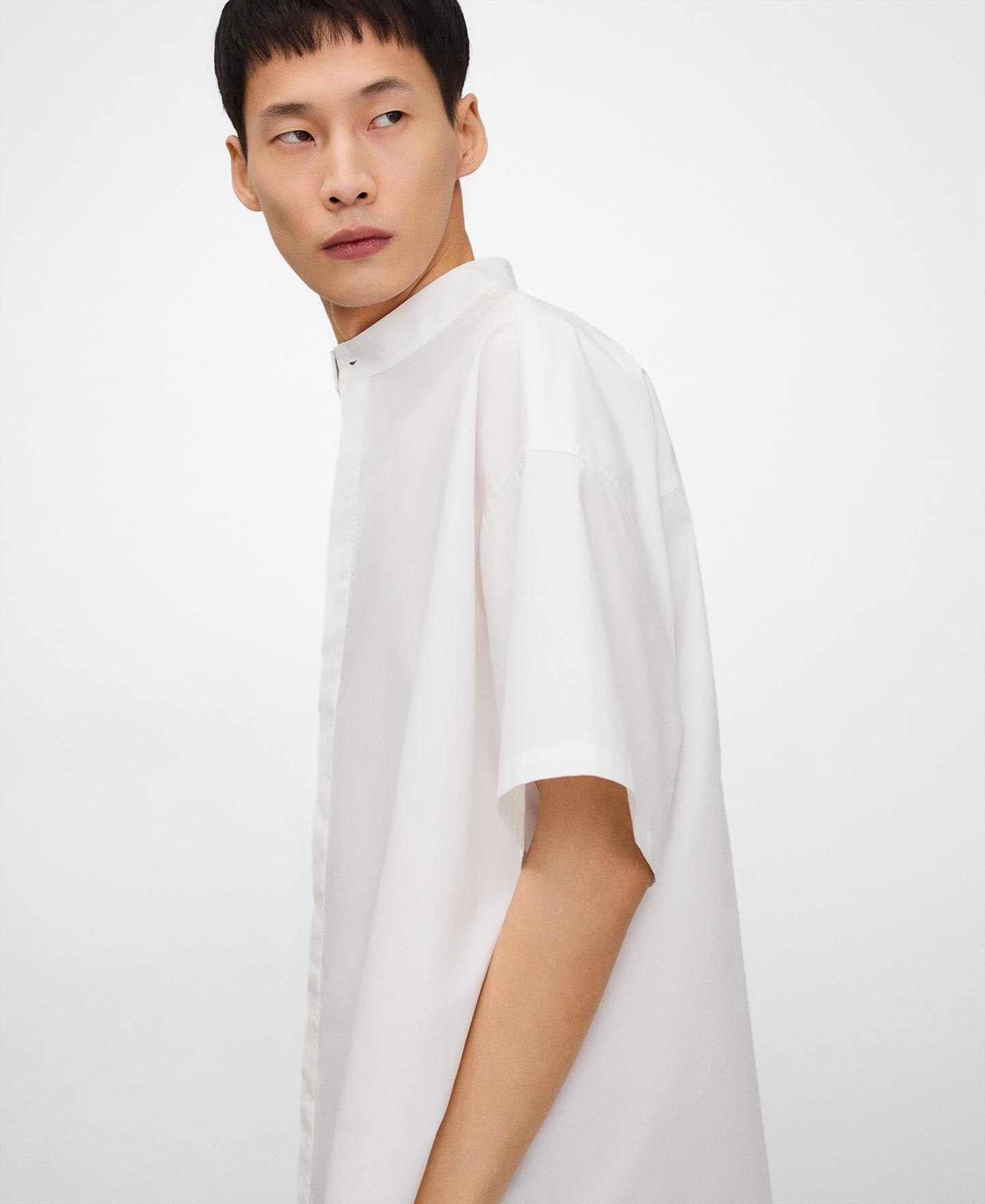 Camisa com Gola À Padre Boxy Oversize em Algodão Orgânico Branco-3