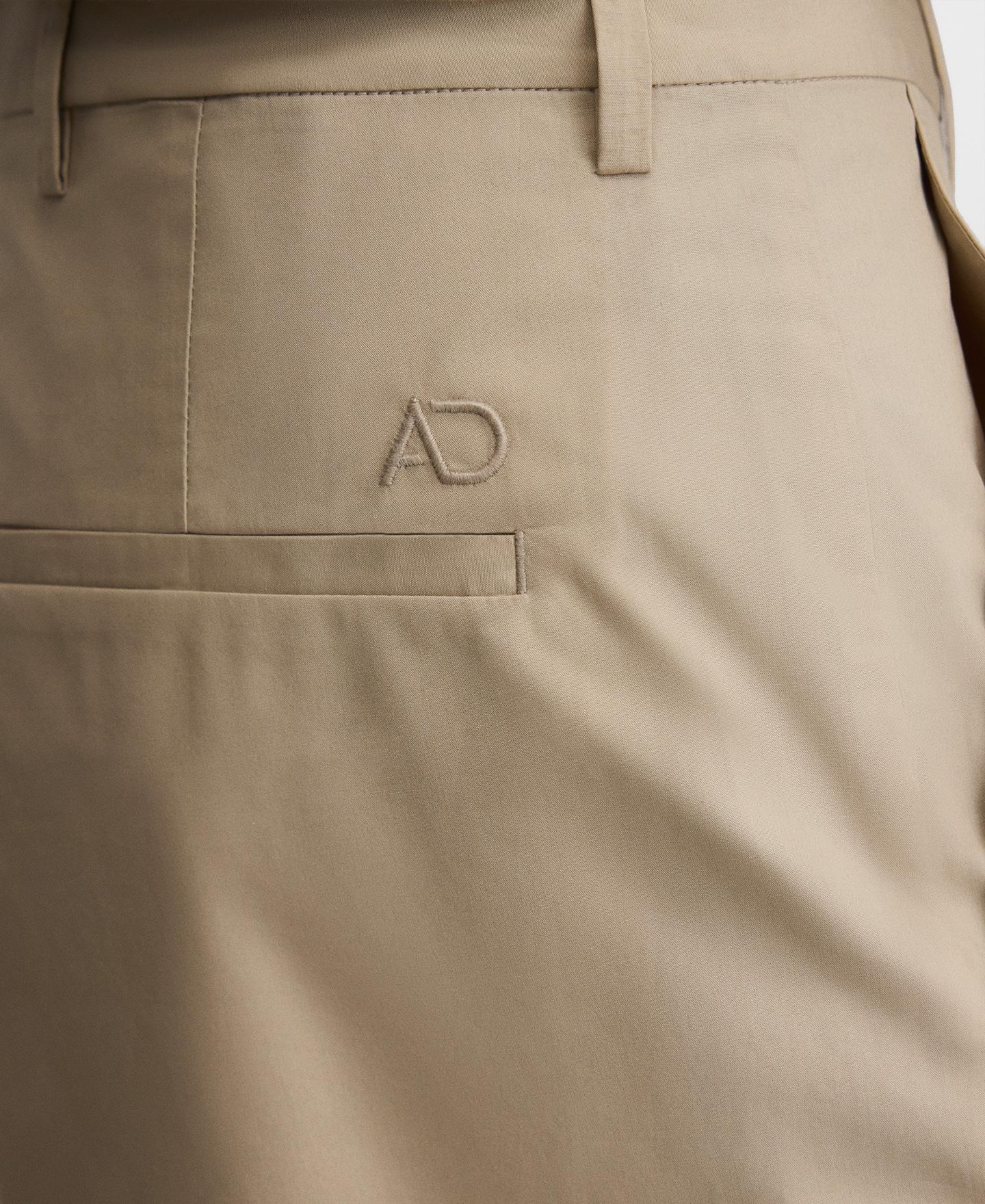 Bermudas em Popelina de Algodão Bege-4
