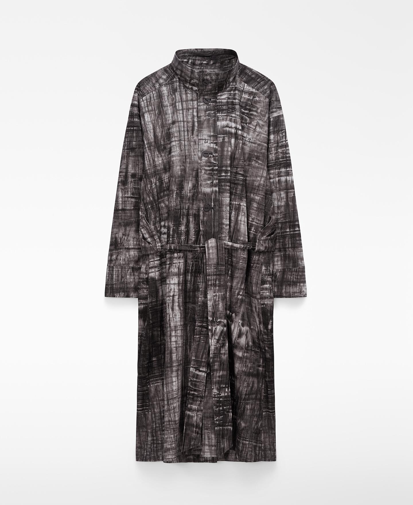 Gabardina Oversize Estampada com Capa Cinzento-7