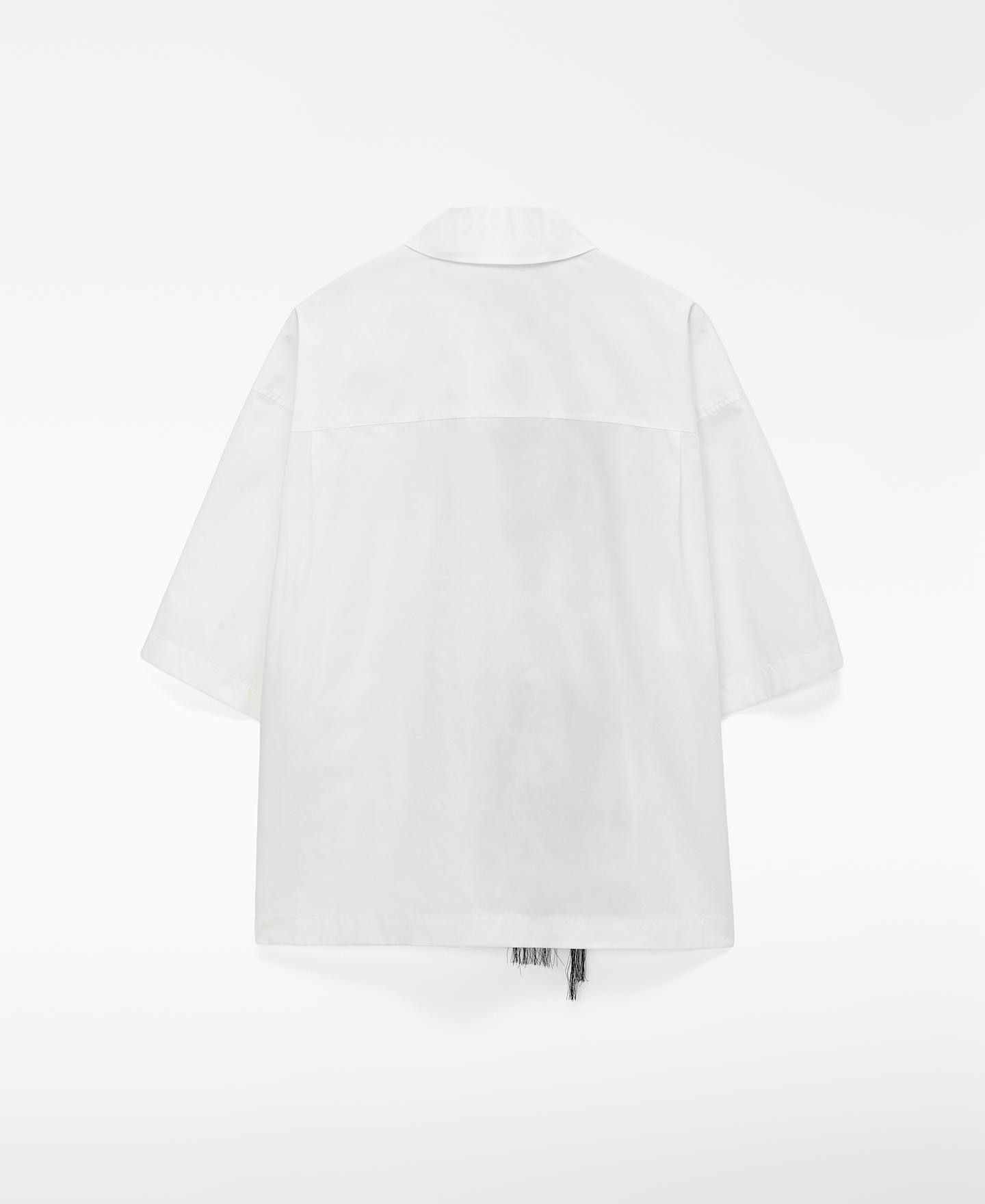 Camisa Relaxed Fit Bordada com Franjas Branco / Preto-7