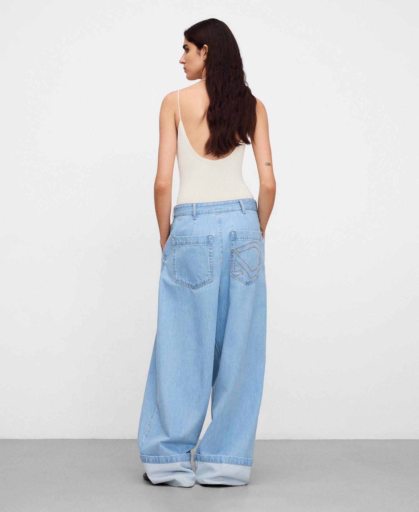Jeans com Corte Baggy Cruzado em Denim de Algodão Azul-claro-3