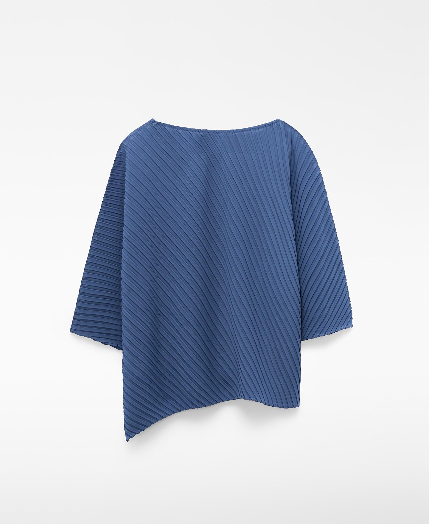 Top com Decote Barco em Tecido Crinkle Azul-7