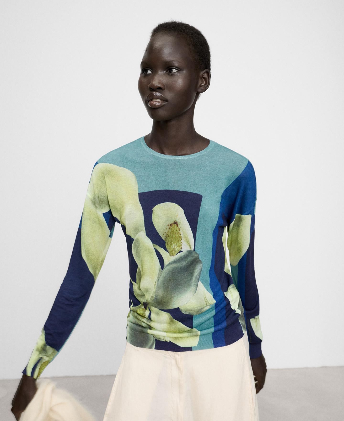 Imagem 0 de Camisola de Malha Fina Estampada com Gola Redonda