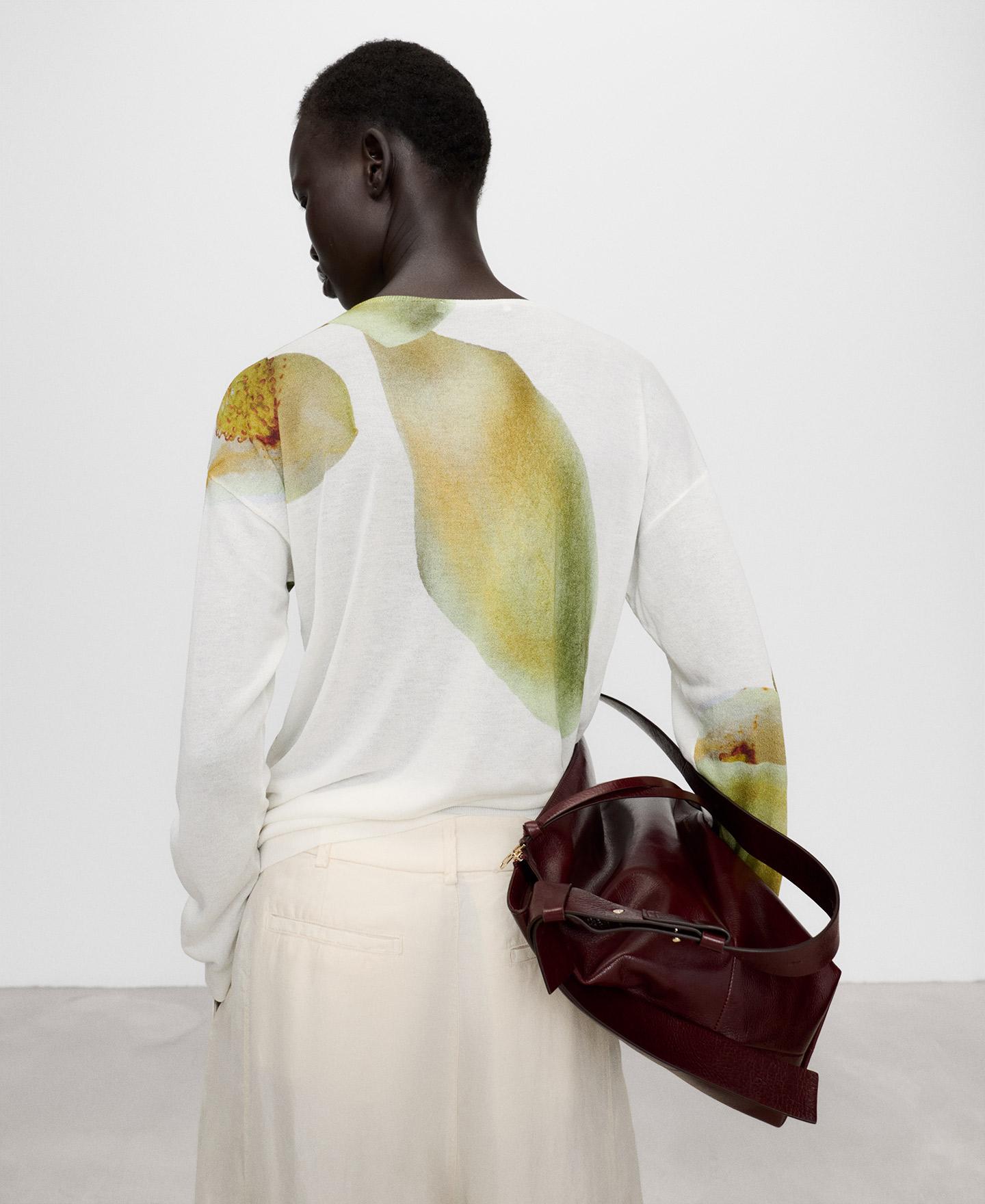 Camisola de Malha Fina Estampada com Gola em V Branco / Verde-3