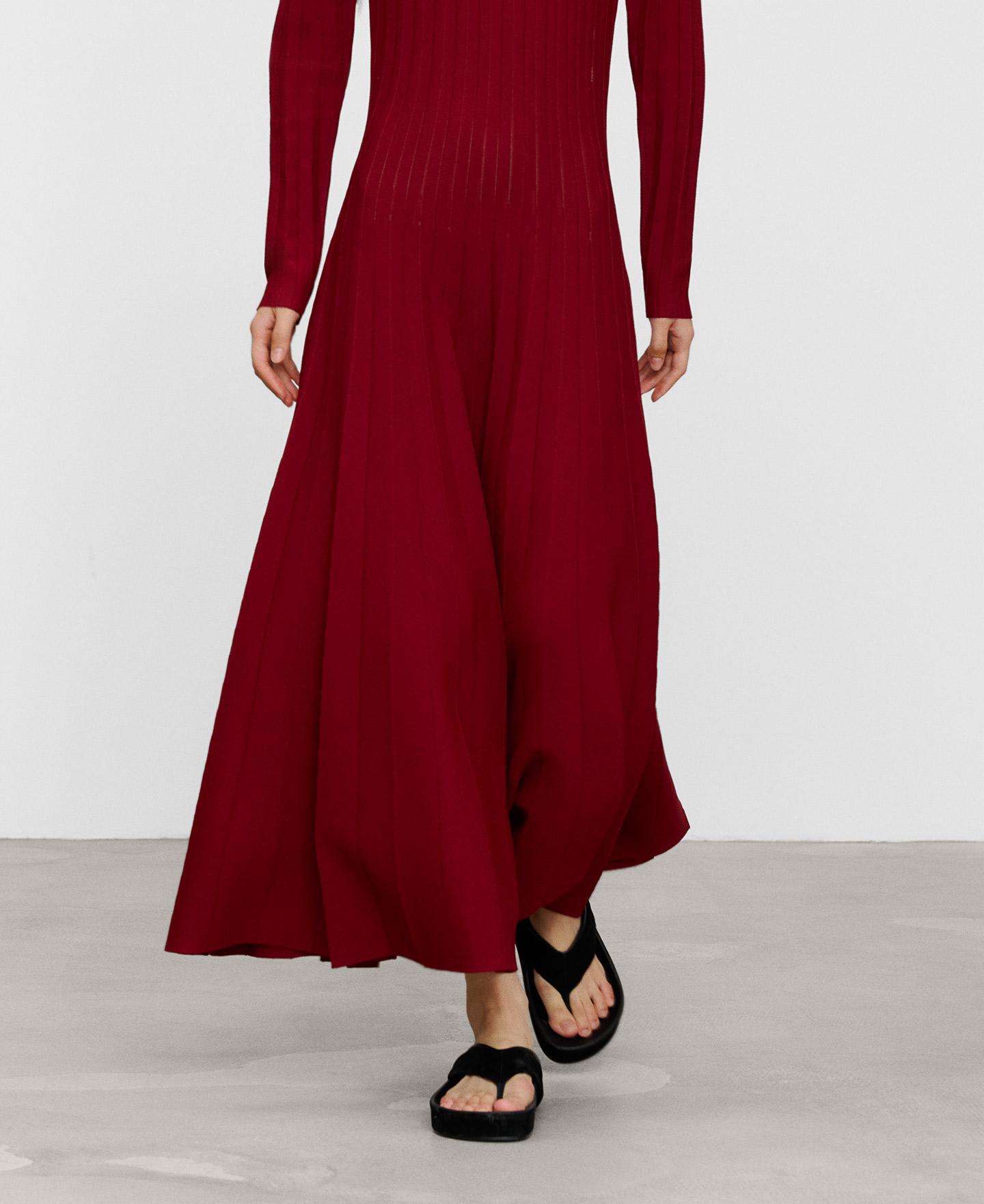 Vestido Midi de Manga Comprida com Gola Perkins Vermelho-4