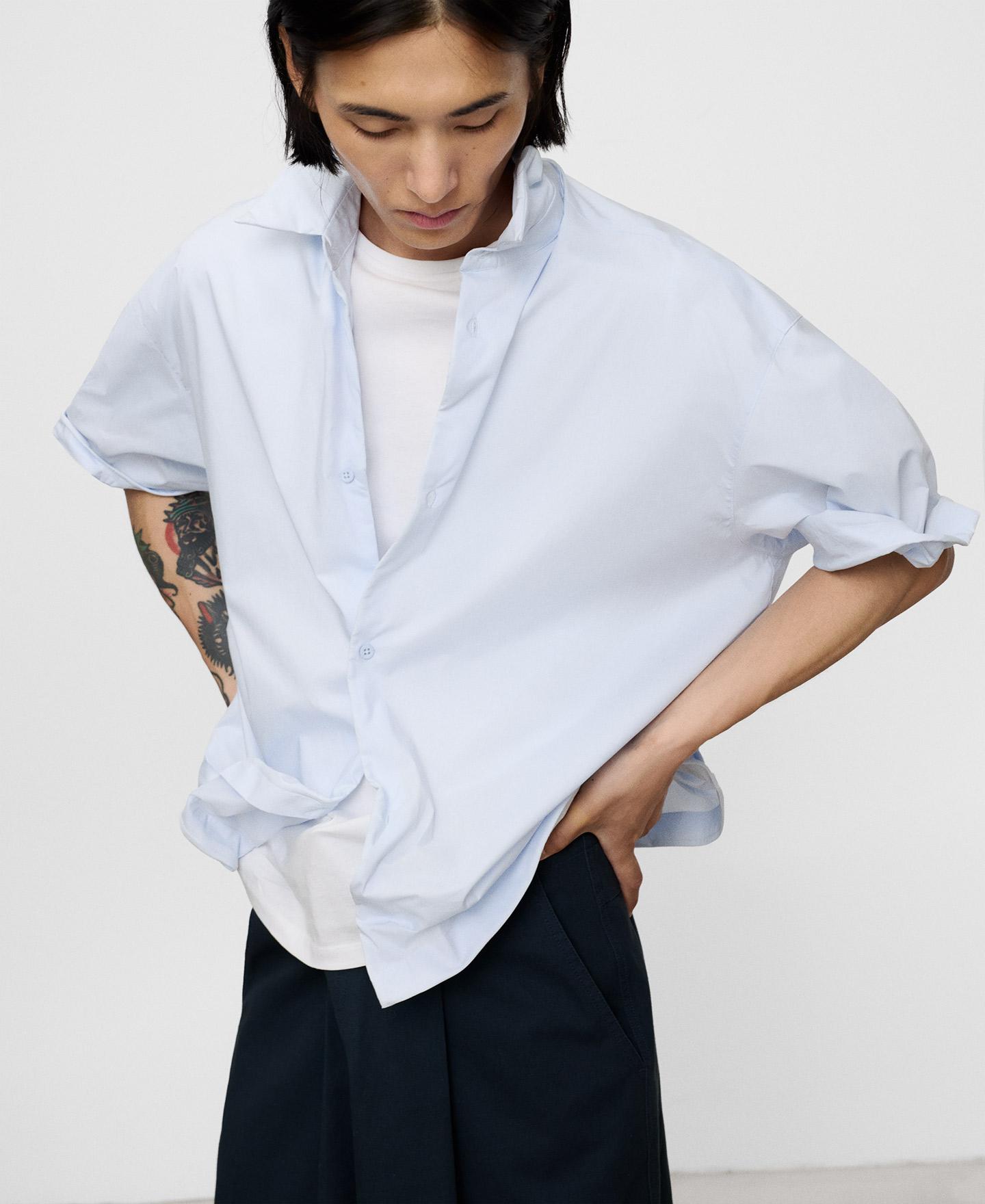Imagem 0 de Camisa Oversize de Manga Curta Corte Boxy