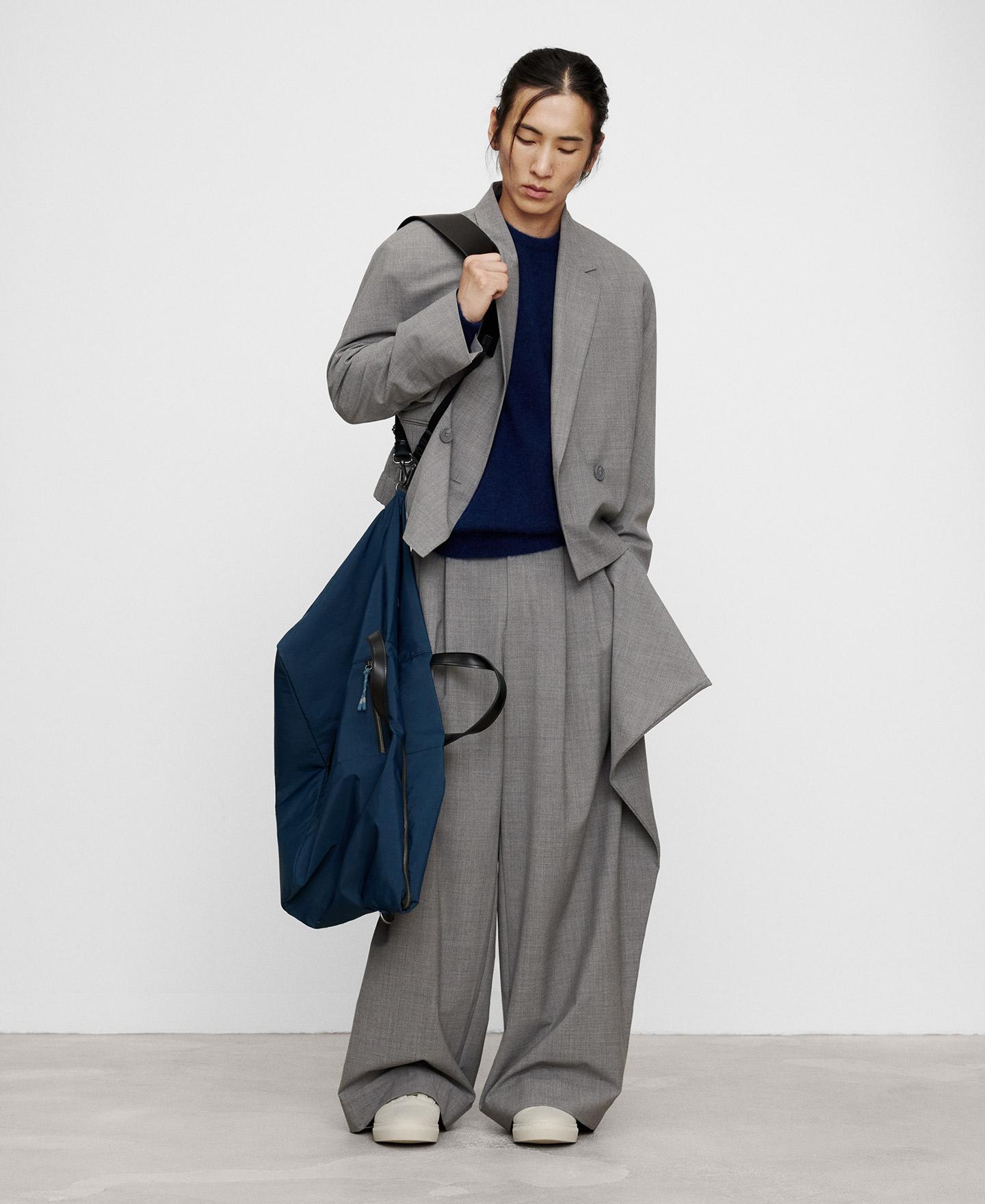 Blazer Boxy Fit Estruturada com Parte Frontal Cruzada Cinzento-2