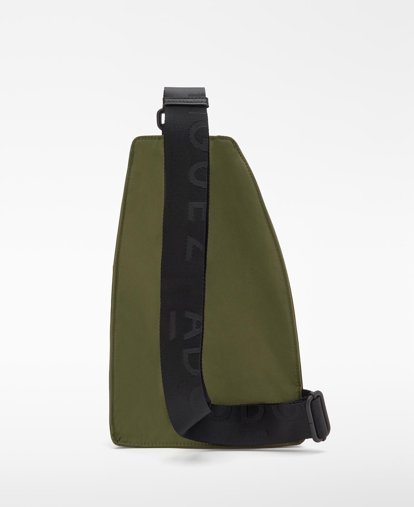 Bolsa de Cintura Tipo Crossbody em Nylon com Aba Verde-2