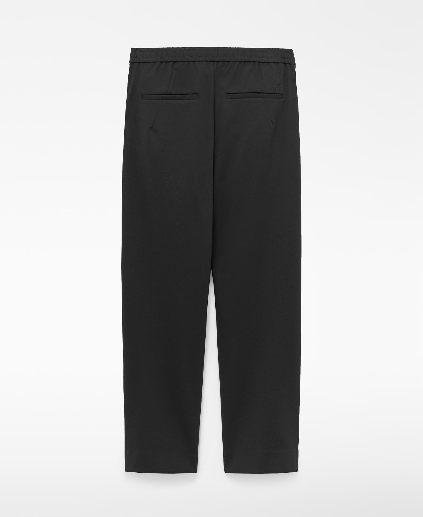 Calças Jogger com Pinças e Cintura Elástica Preto-2