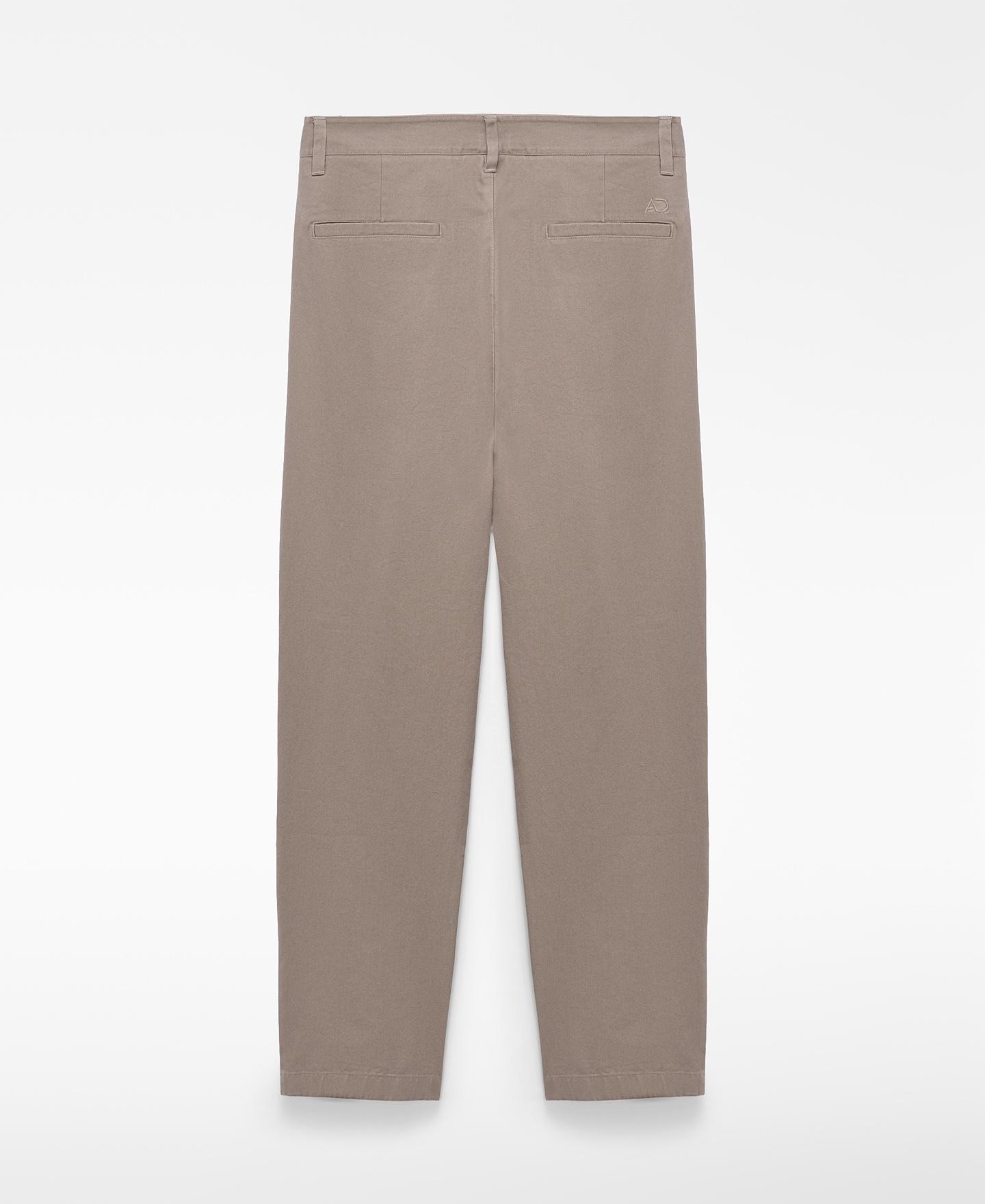 Calças Regular Fit de Algodão com Pinças Taupe-6