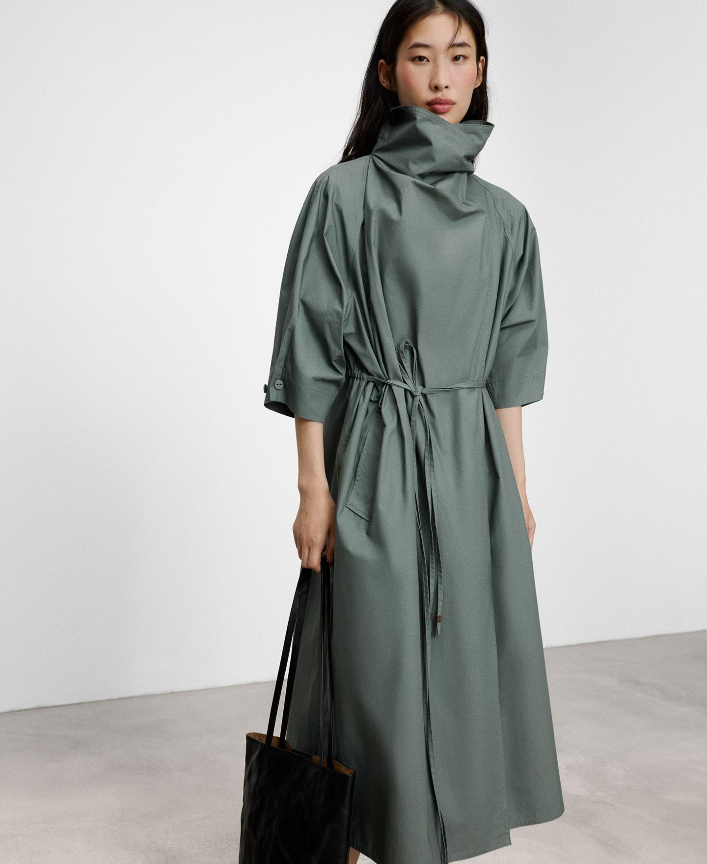 Imagem 0 de Vestido Gabardina Midi de Algodão com Gola Chaminé