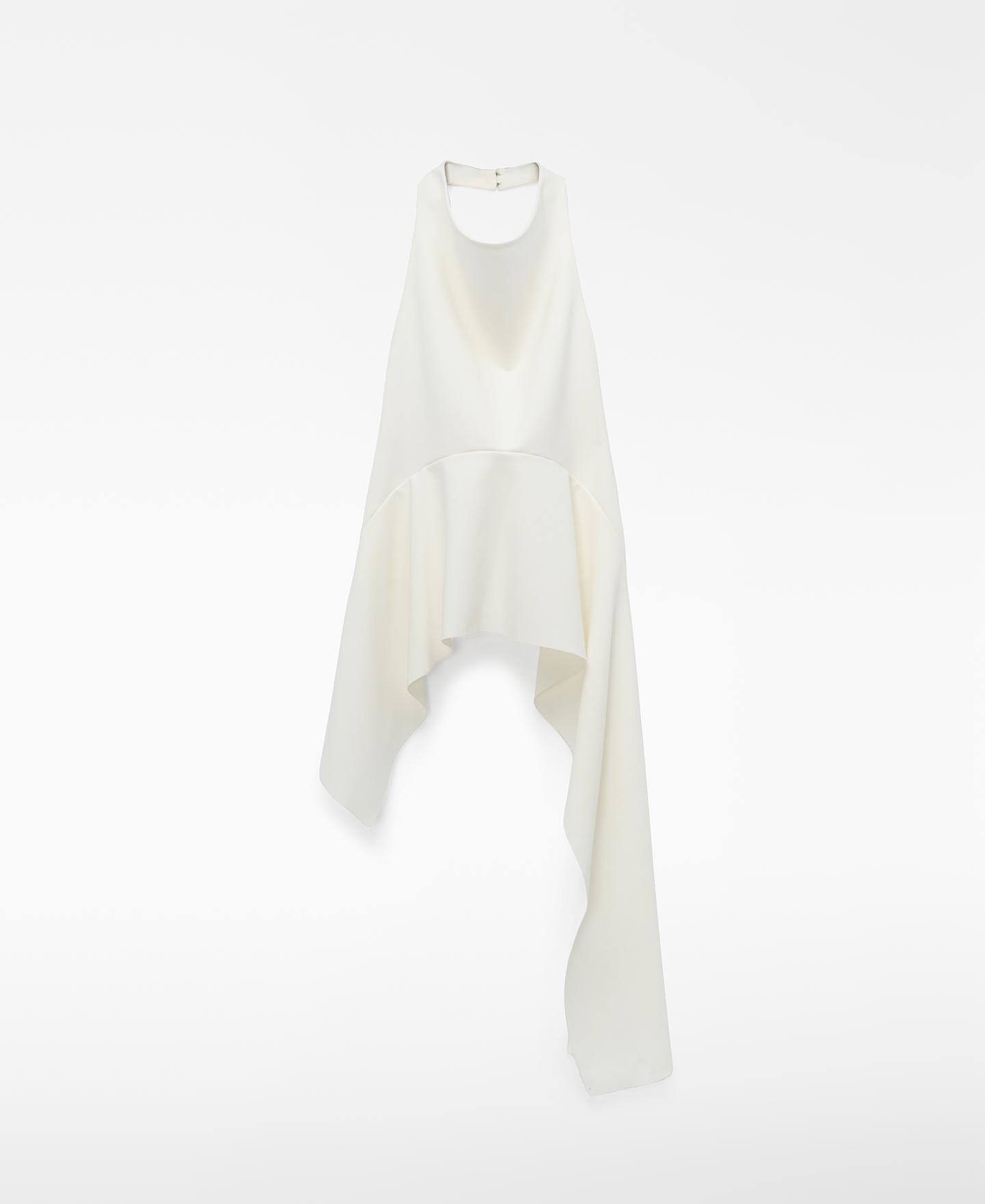 Top Assimétrico com Gola Halter Natural-5