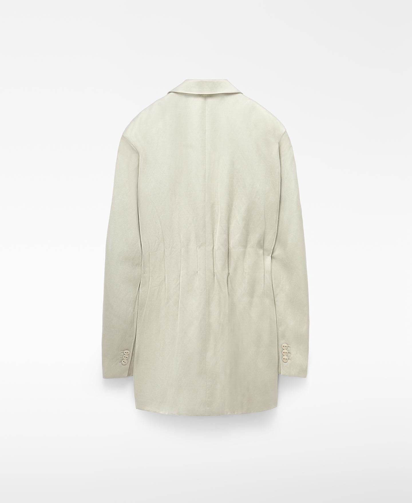 Blazer Sastre com Ombro Estruturado em Linho Castanho-6