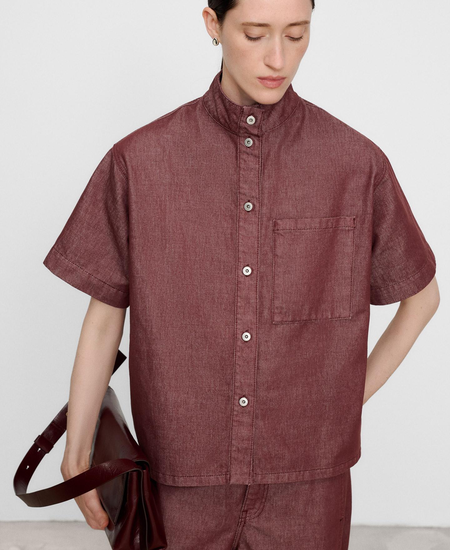 Imagem 0 de Camisa Boxy de Manga Curta em Denim