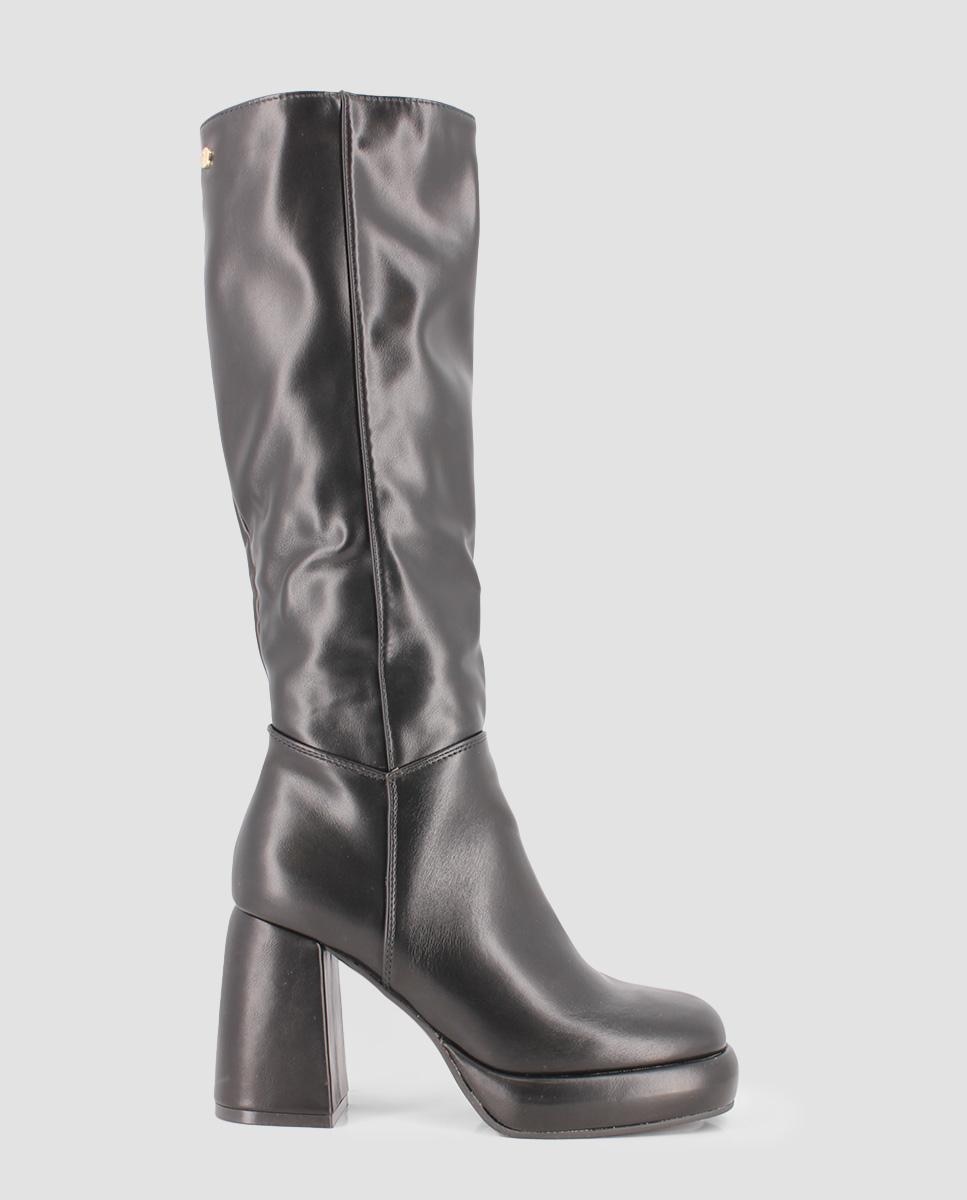Botas com Cano Alto em Preto Preto-1