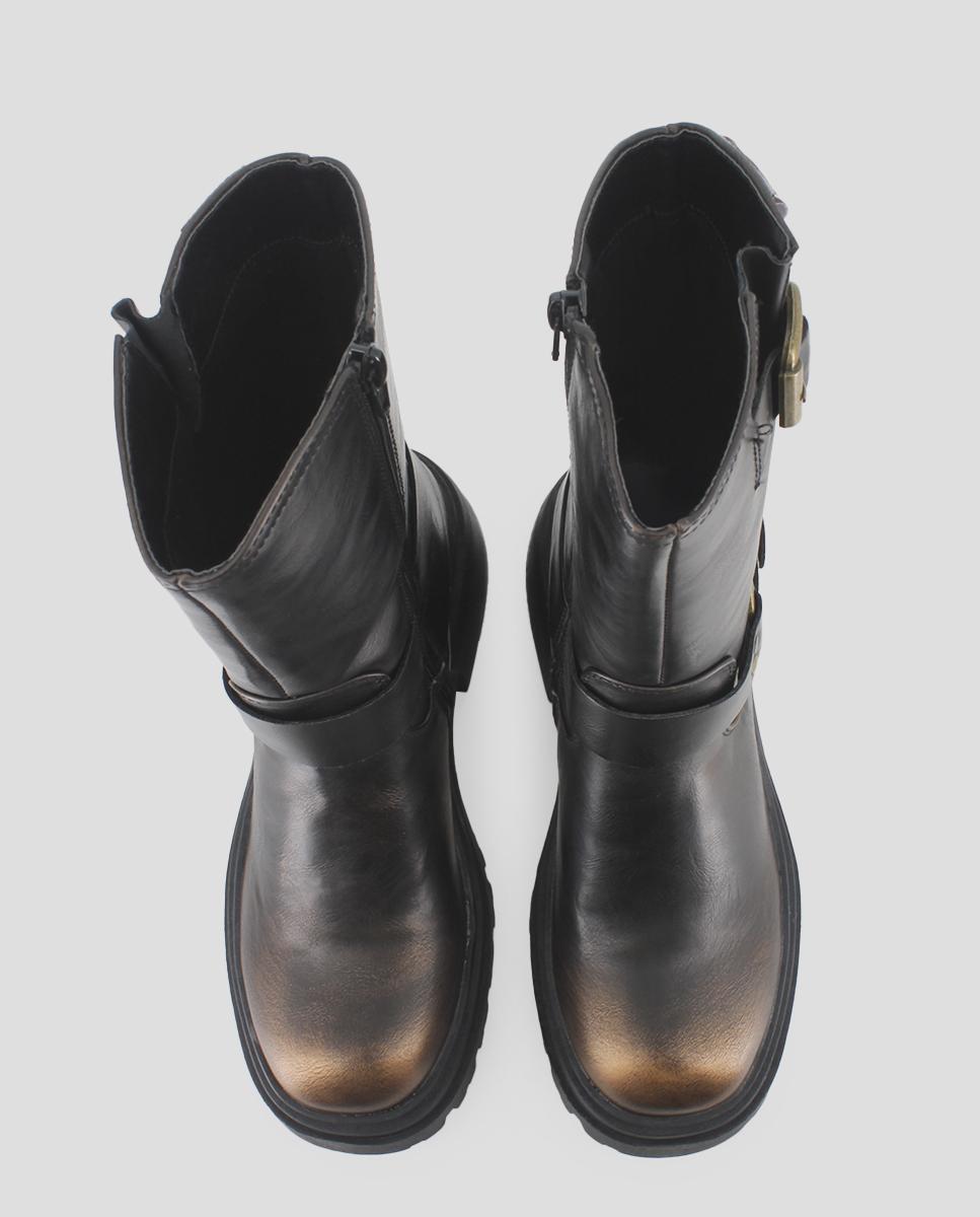Botas de Cano Médio com Detalhe de Metal Castanho-5