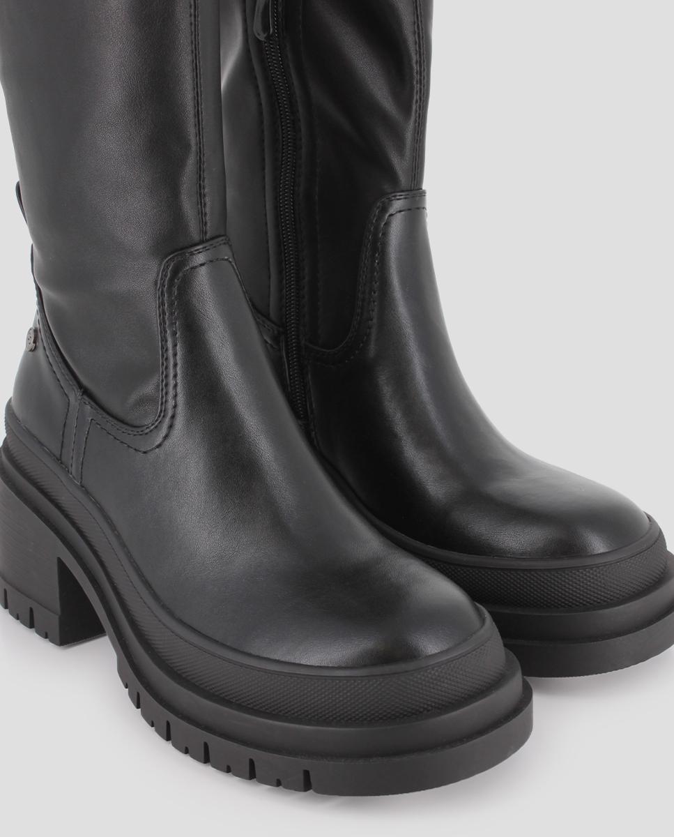 Botas com Cano Alto em Preto Preto-4