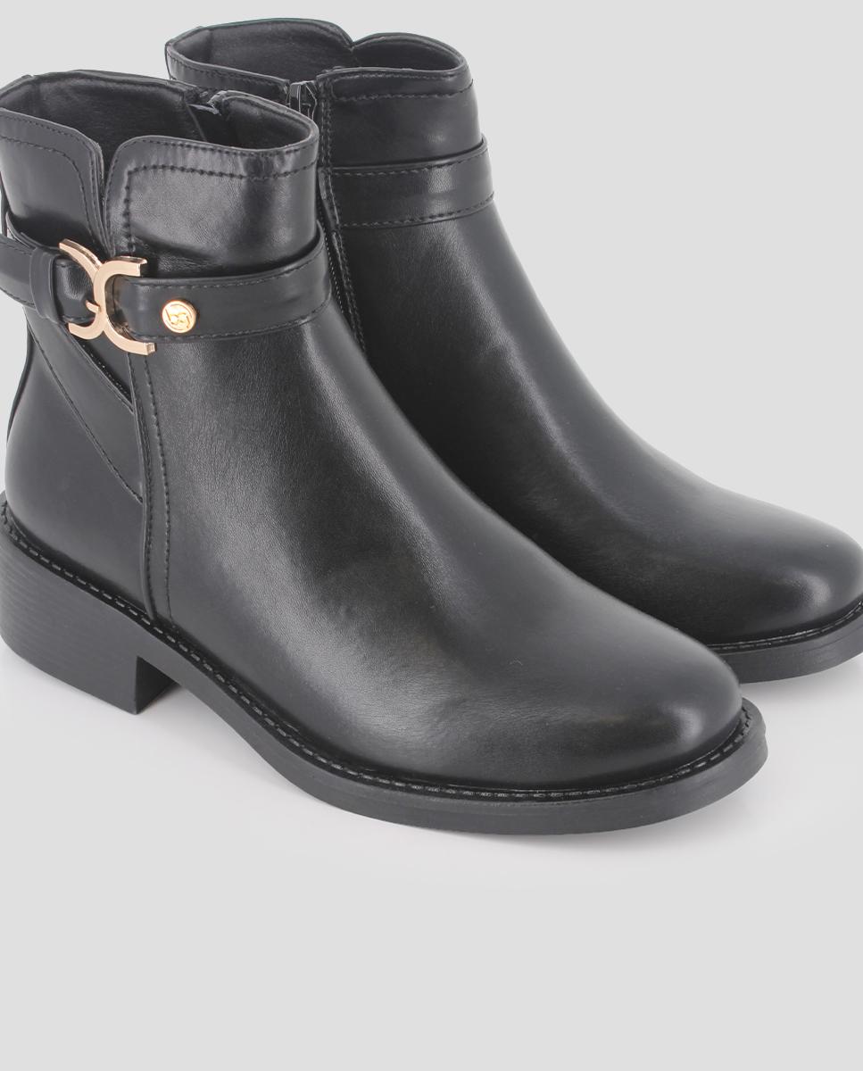 Botins com Biqueira Redonda e Metal Decorativo Preto-4