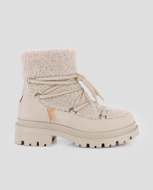 Imagem 0 de Botins Estilo Esquimal com Pelo de Ovelha