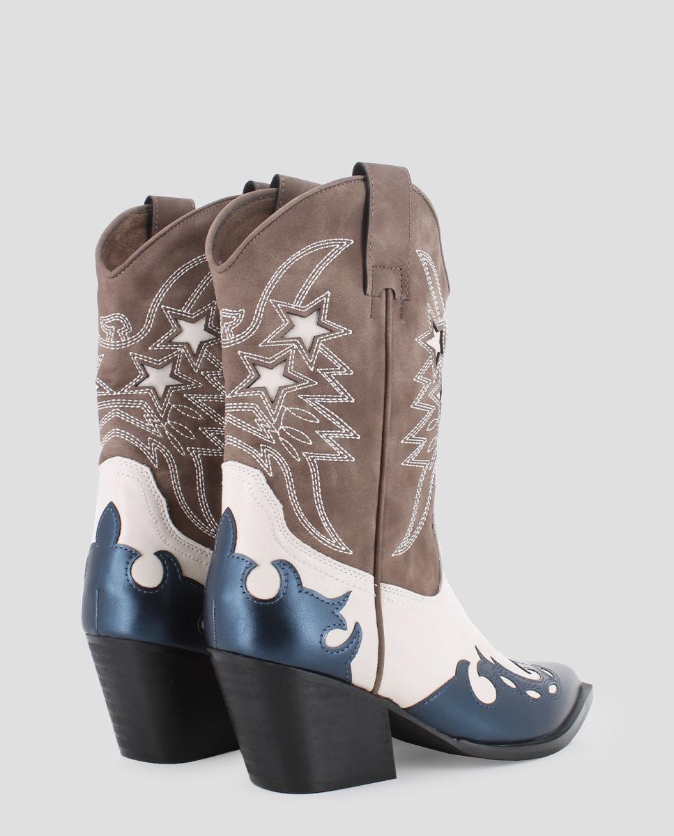 Botas Camperas com Detalhes Bordados Castanho-3