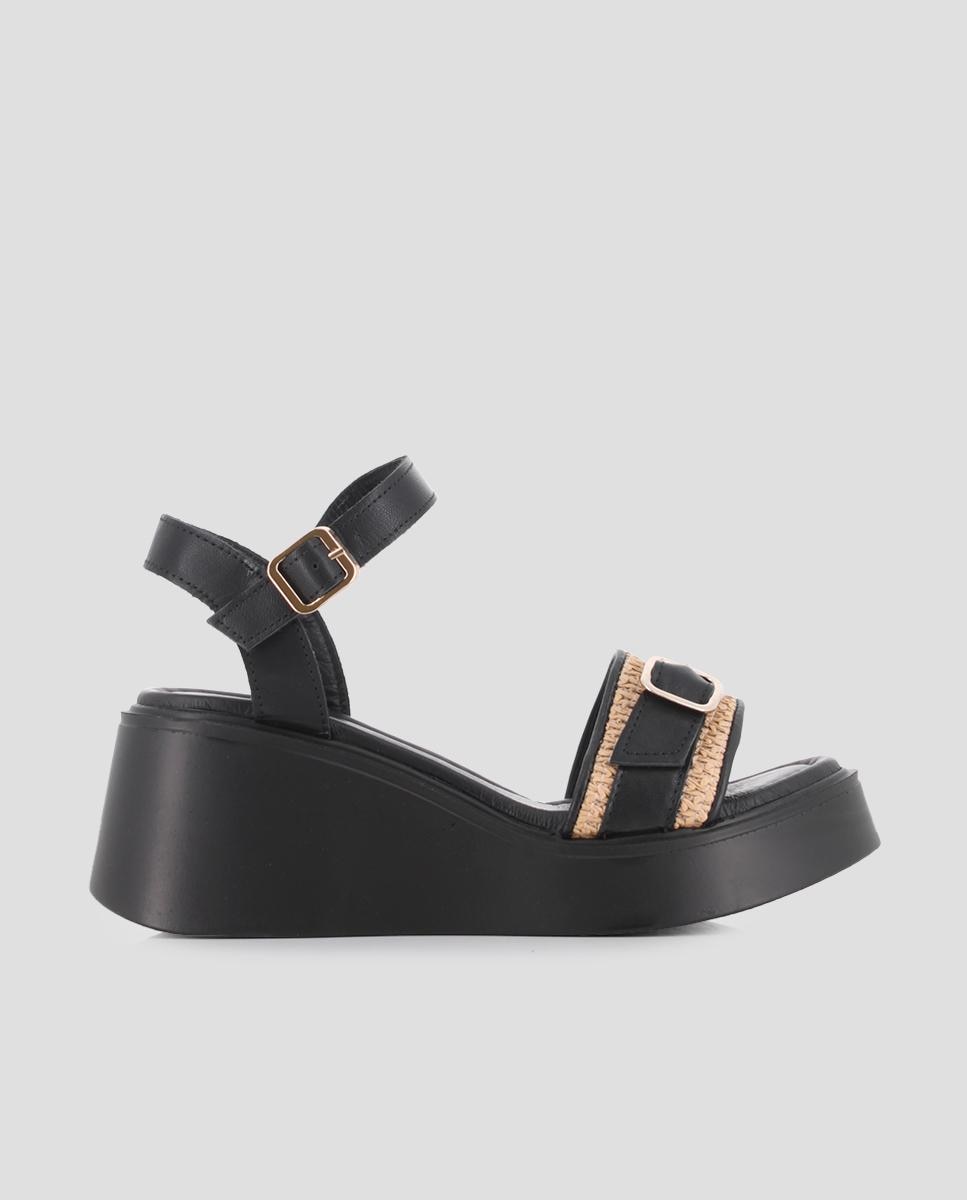 Imagem 0 de Sandálias de Cunha em Pele com Tira Texturizada