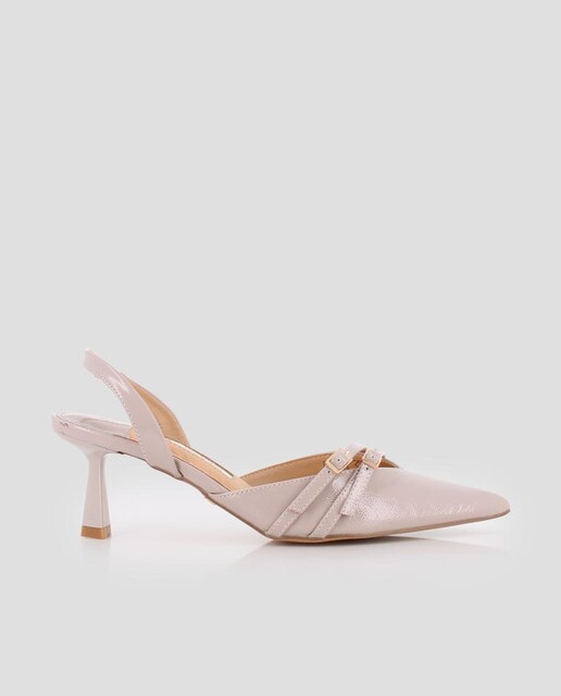 Imagem 0 de Sapatos de Salto com o Calcanhar Aberto e Detalhe de Fivelas