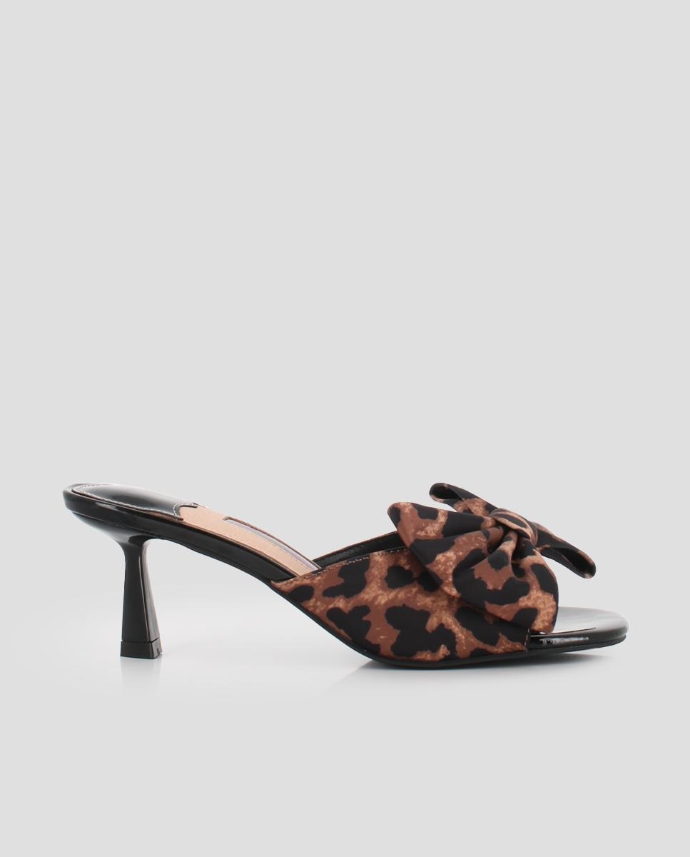 Imagem 0 de Sandálias de Salto Estampadas com Detalhe de Laço