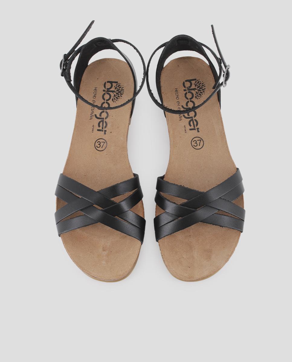 Sandálias Rasas de Pele com Pulseira no Tornozelo Preto-5