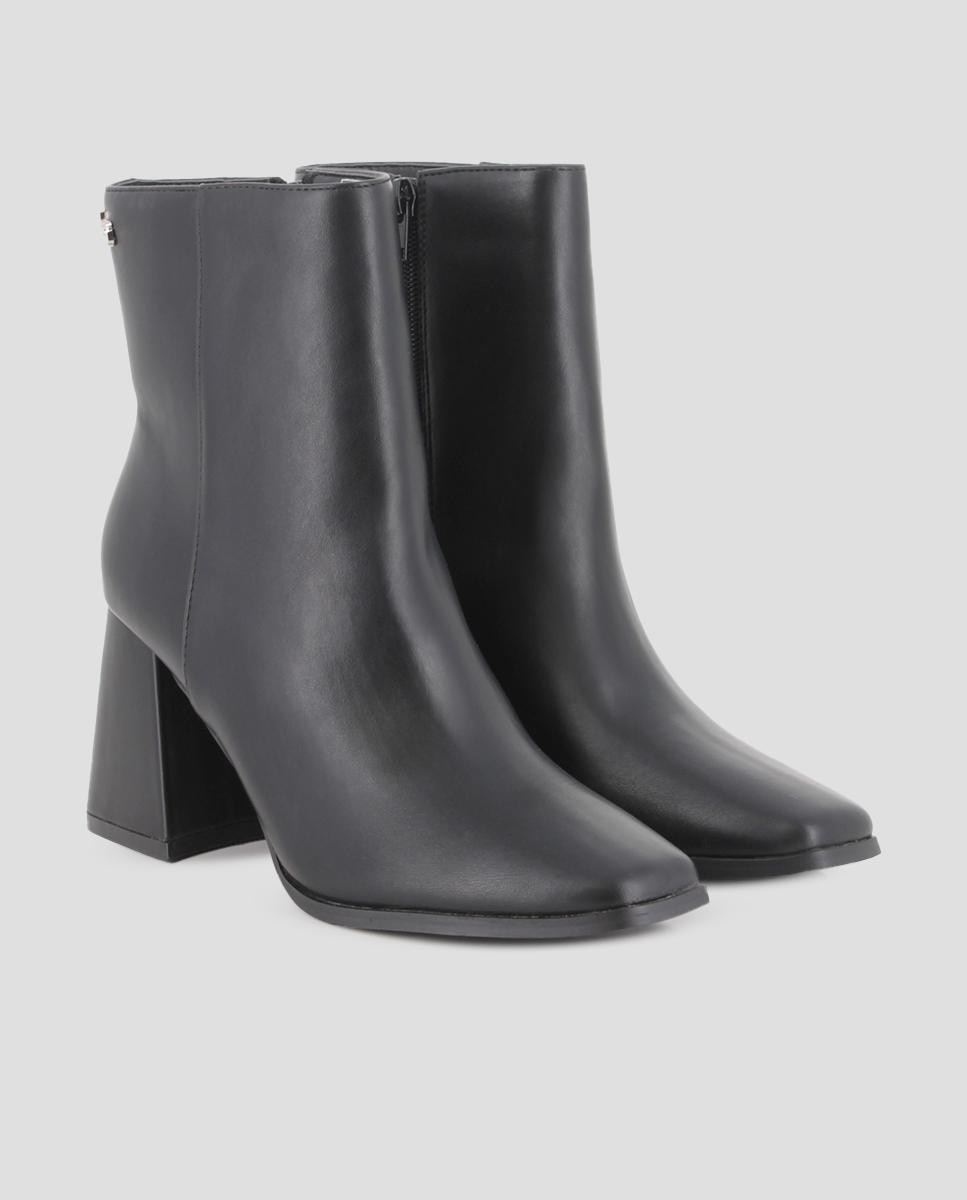 Botins com Salto Largo e Biqueira Quadrada Preto-2