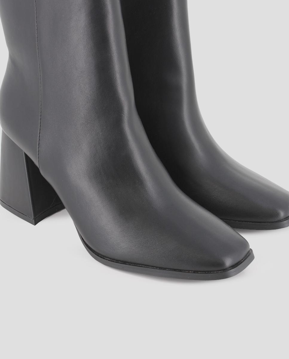Botins com Salto Largo e Biqueira Quadrada Preto-4