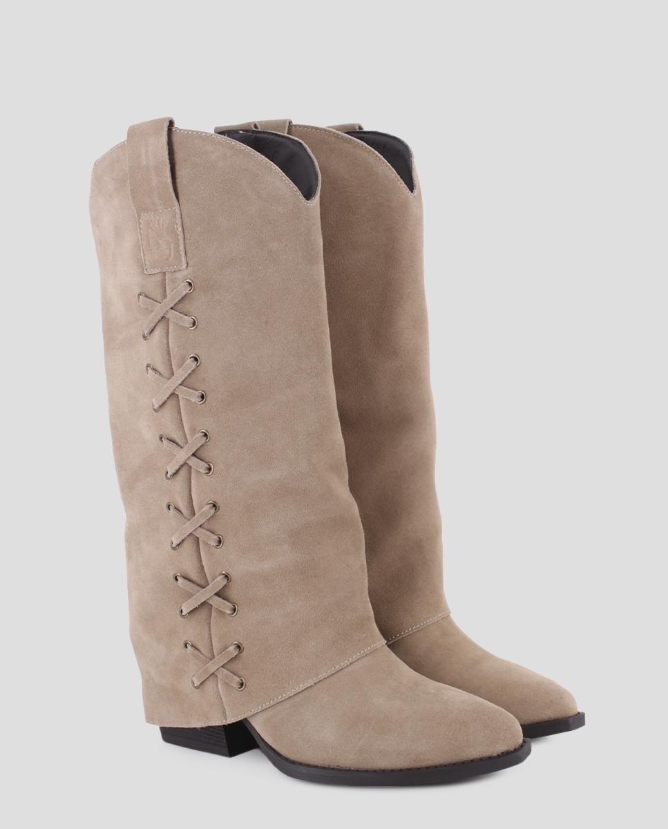 Botas Básicas de Cano Alto em Pele Camurça com Capa e Tacão Largo Camel-2