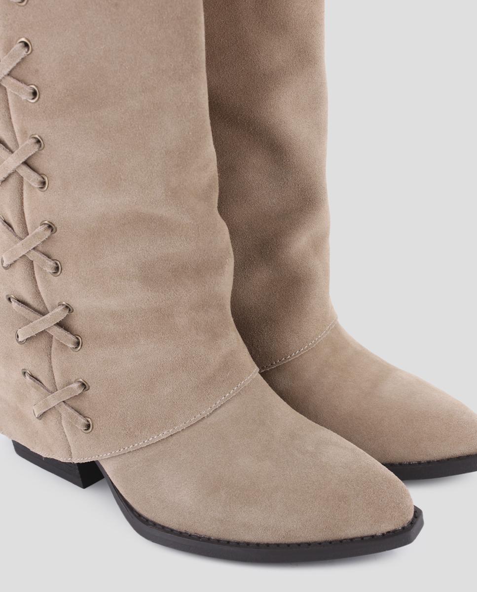 Botas Básicas de Cano Alto em Pele Camurça com Capa e Tacão Largo Camel-4