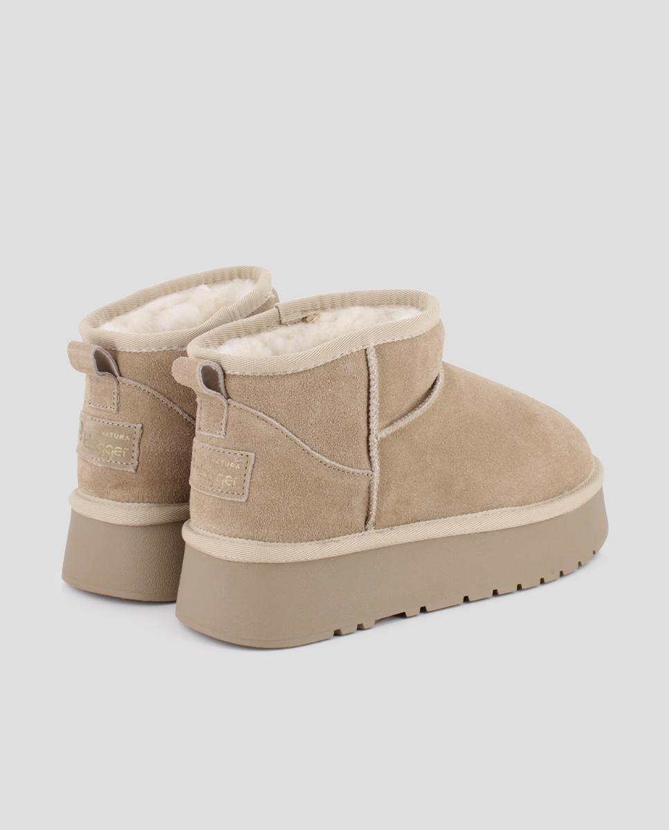 Botins Estilo Australiano com Plataforma em Pele Bege-3