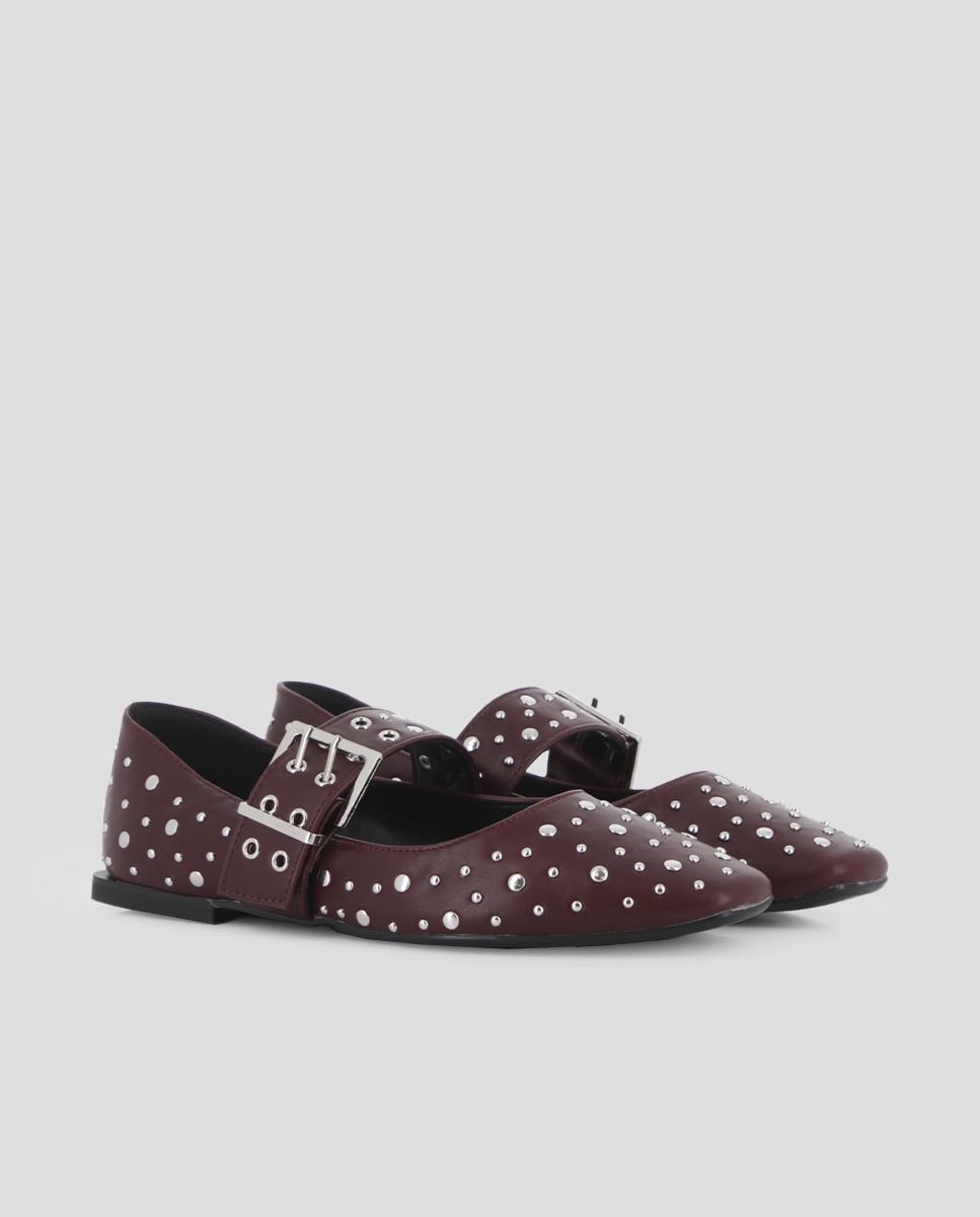 Sabrinas com Tira na Parte Superior e Detalhes em Tachas Bordeaux-2