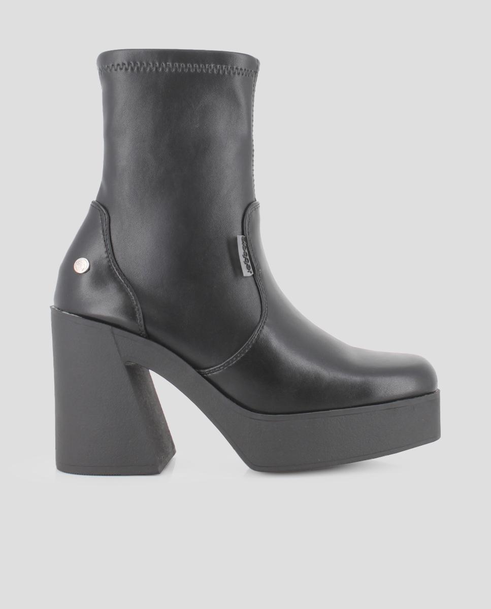 Imagem 0 de Botins Elásticos com Salto Alto e Largo