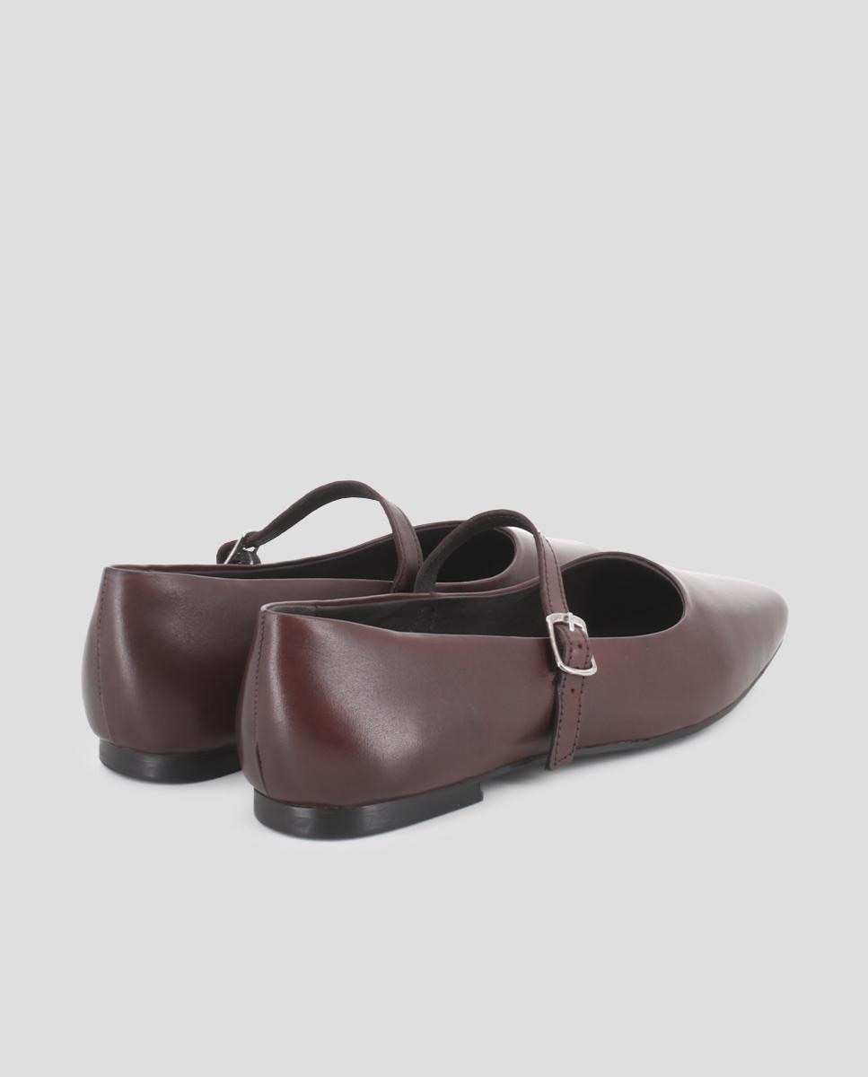 Sabrinas em Pele com Biqueira Quadrada Bordeaux-3