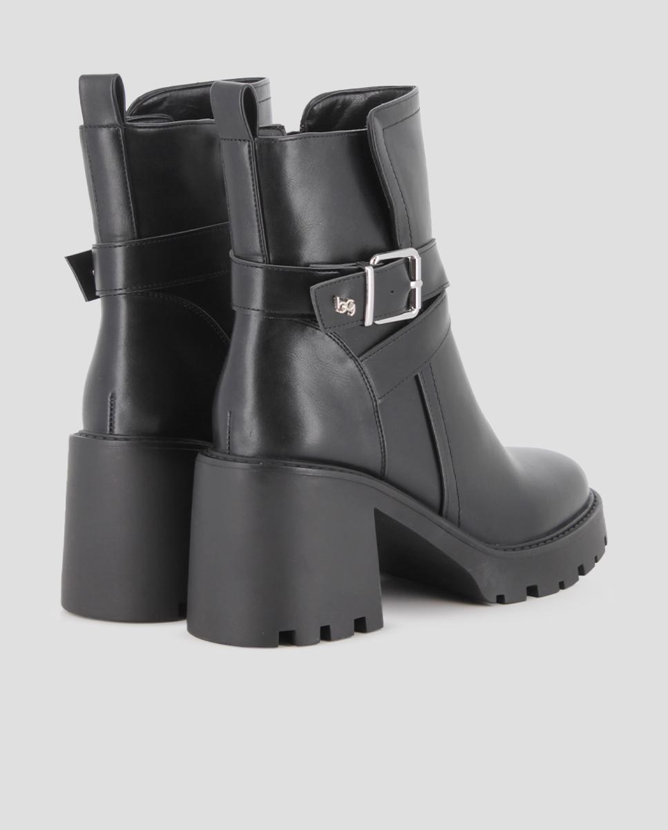 Botins com Sola Track de Salto Largo e Fivela na Lateral Preto-3