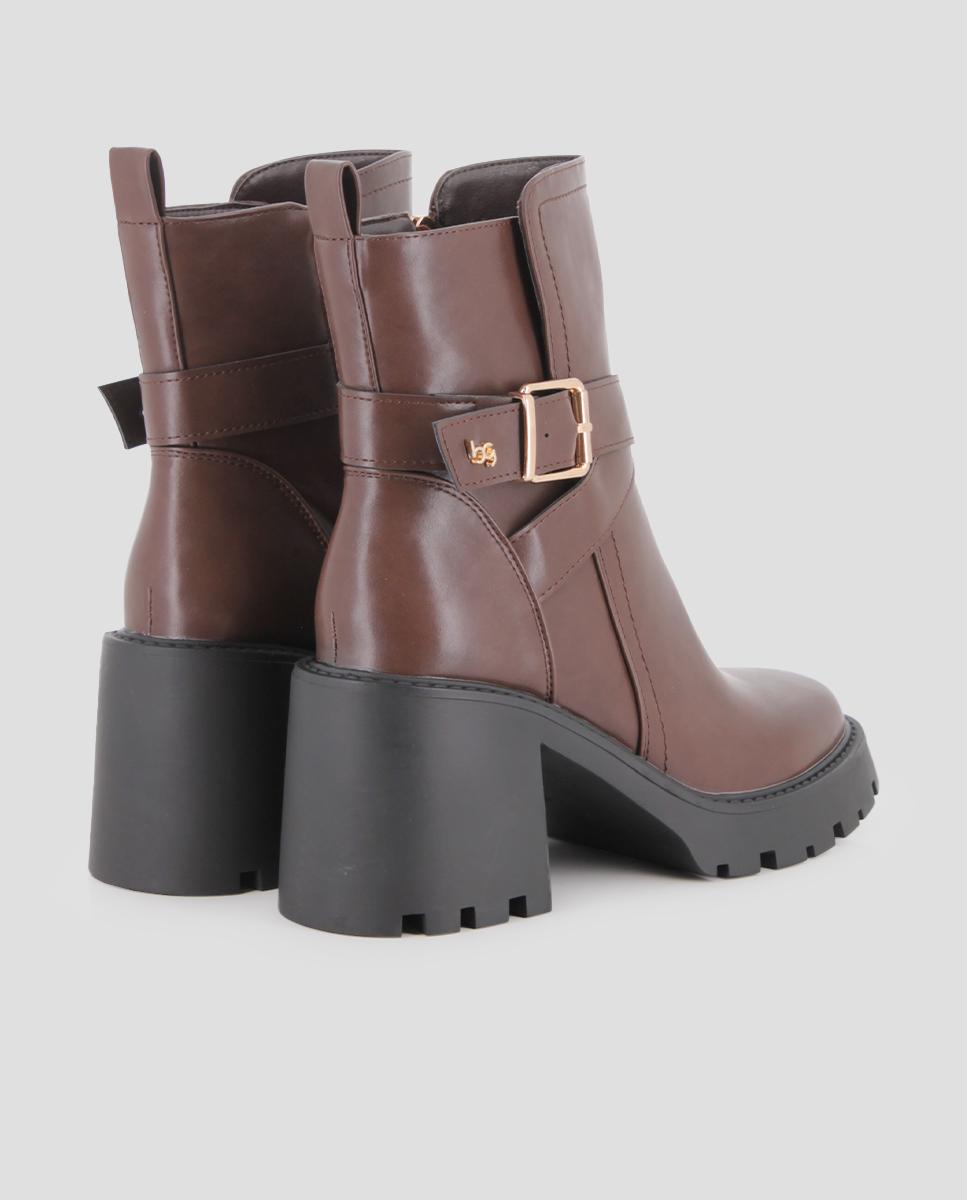 Botins com Sola Track de Salto Largo e Fivela na Lateral Castanho-3
