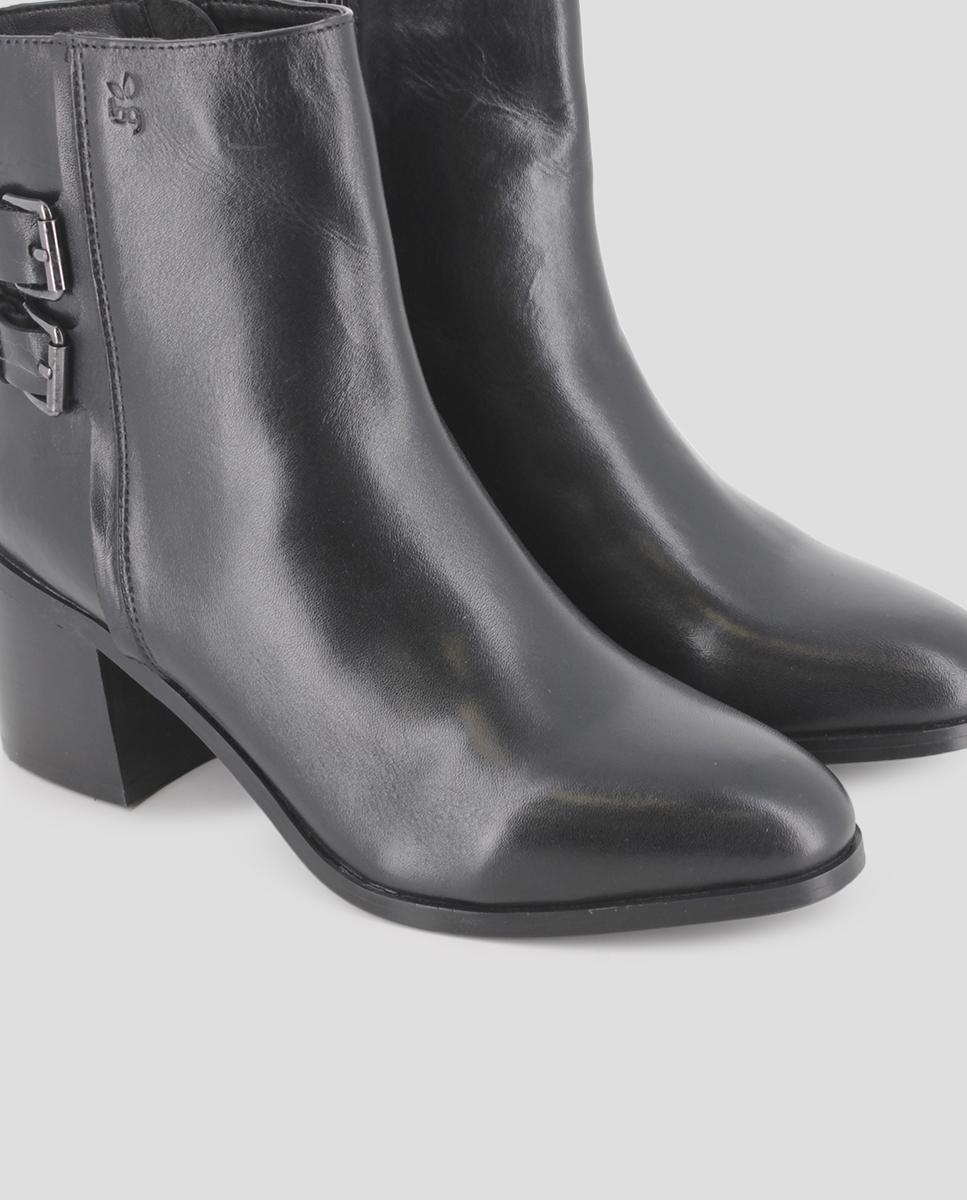 Botins em Pele com Fivelas na Lateral e Tacão Largo Preto-4