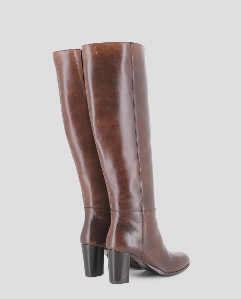 Botas Básicas de Cano Alto em Pele com Tacão Largo e Alto Castanho-3